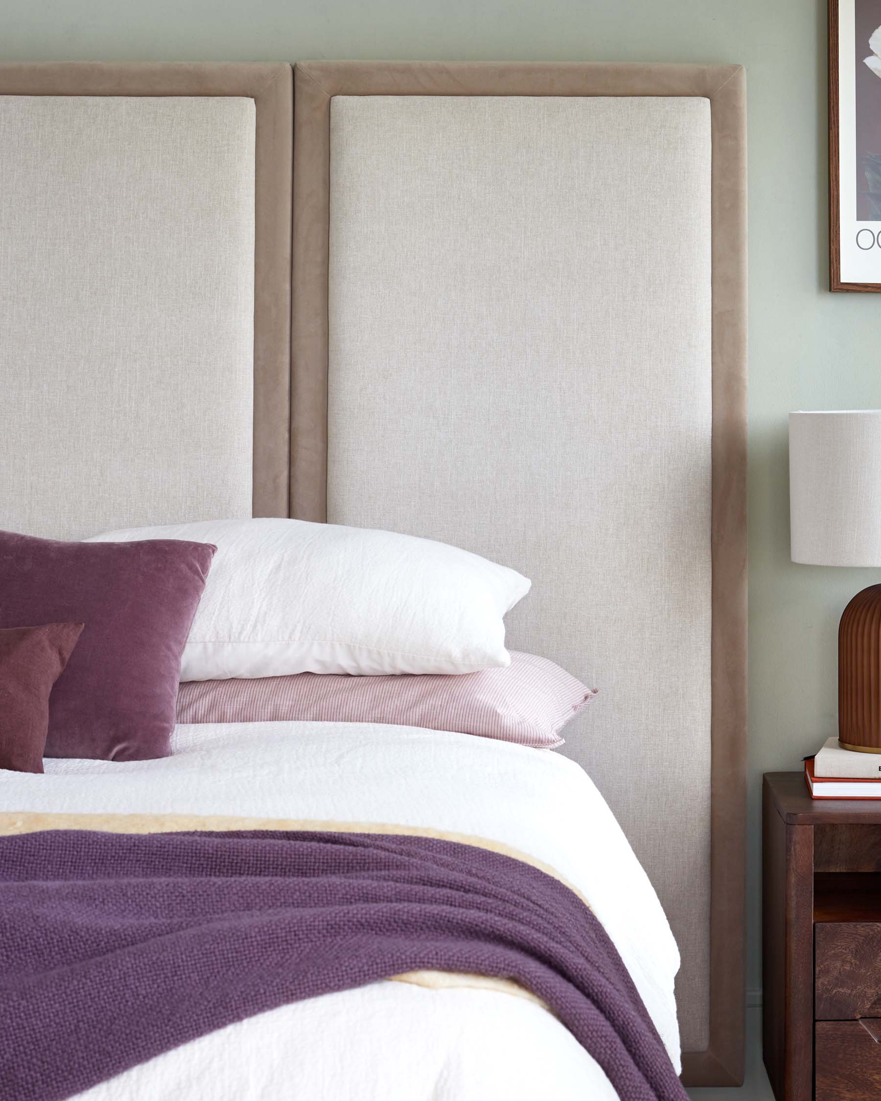 Tête de lit à grand panneau Penelope Champagne en matériau mixte naturel