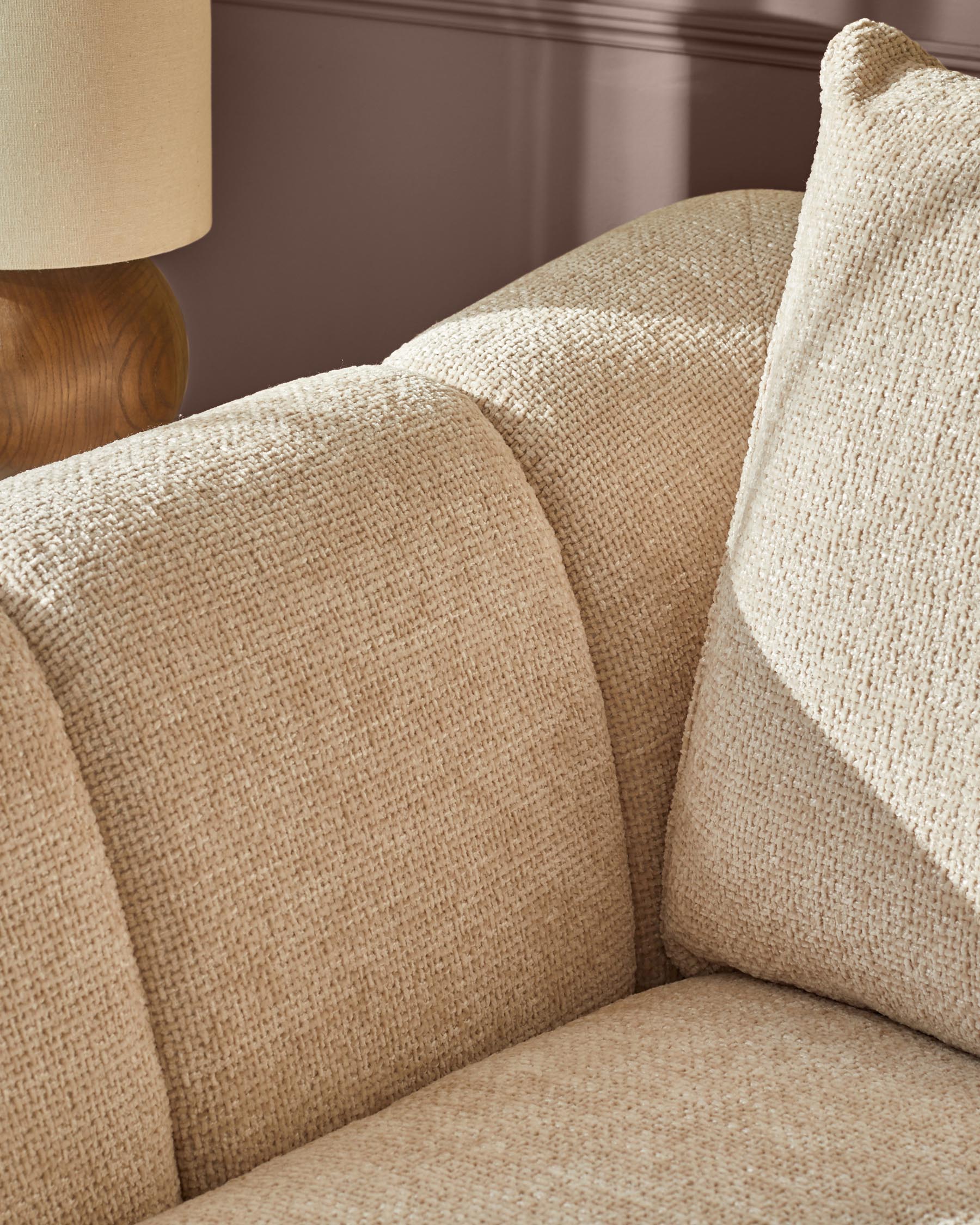 Canapé 2 places Genevieve en tissu naturel à grosses mailles