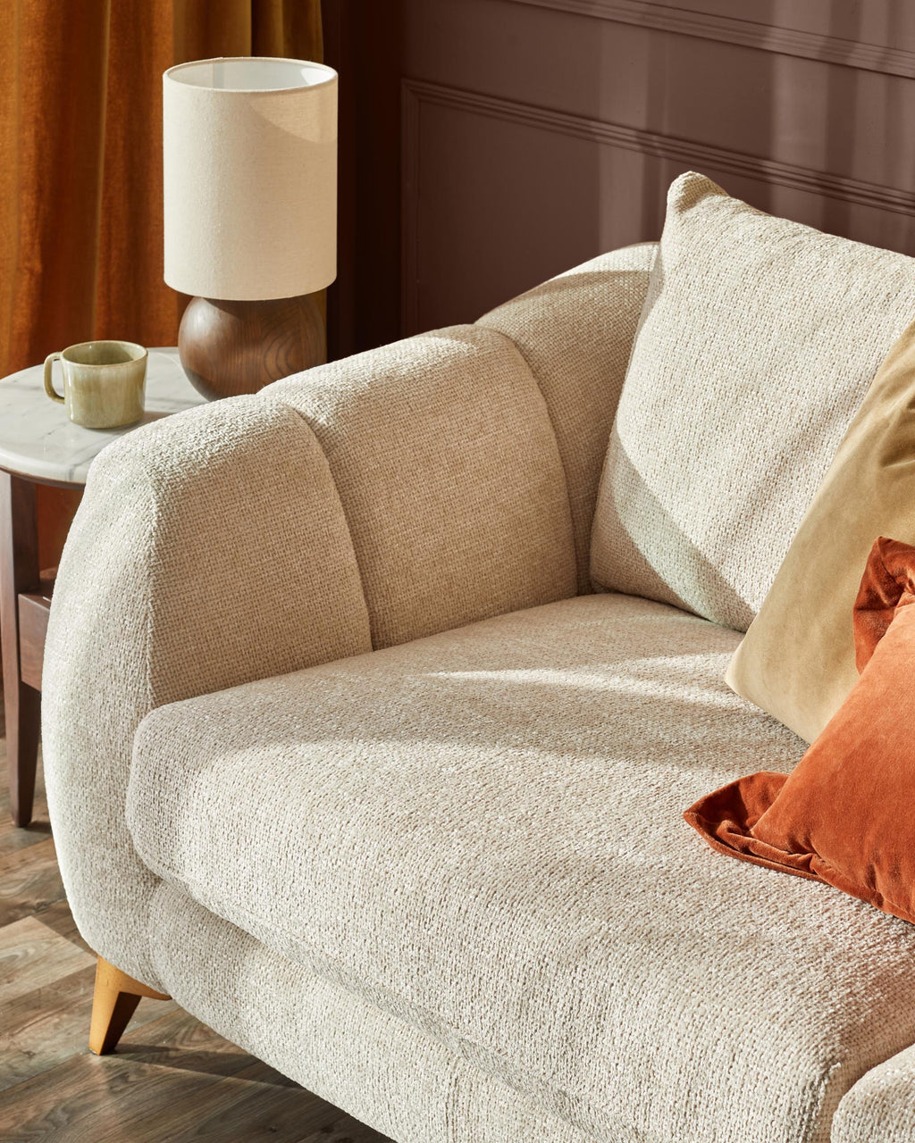 Canapé 3 places Genevieve en tissu naturel tressé avec pieds en bois