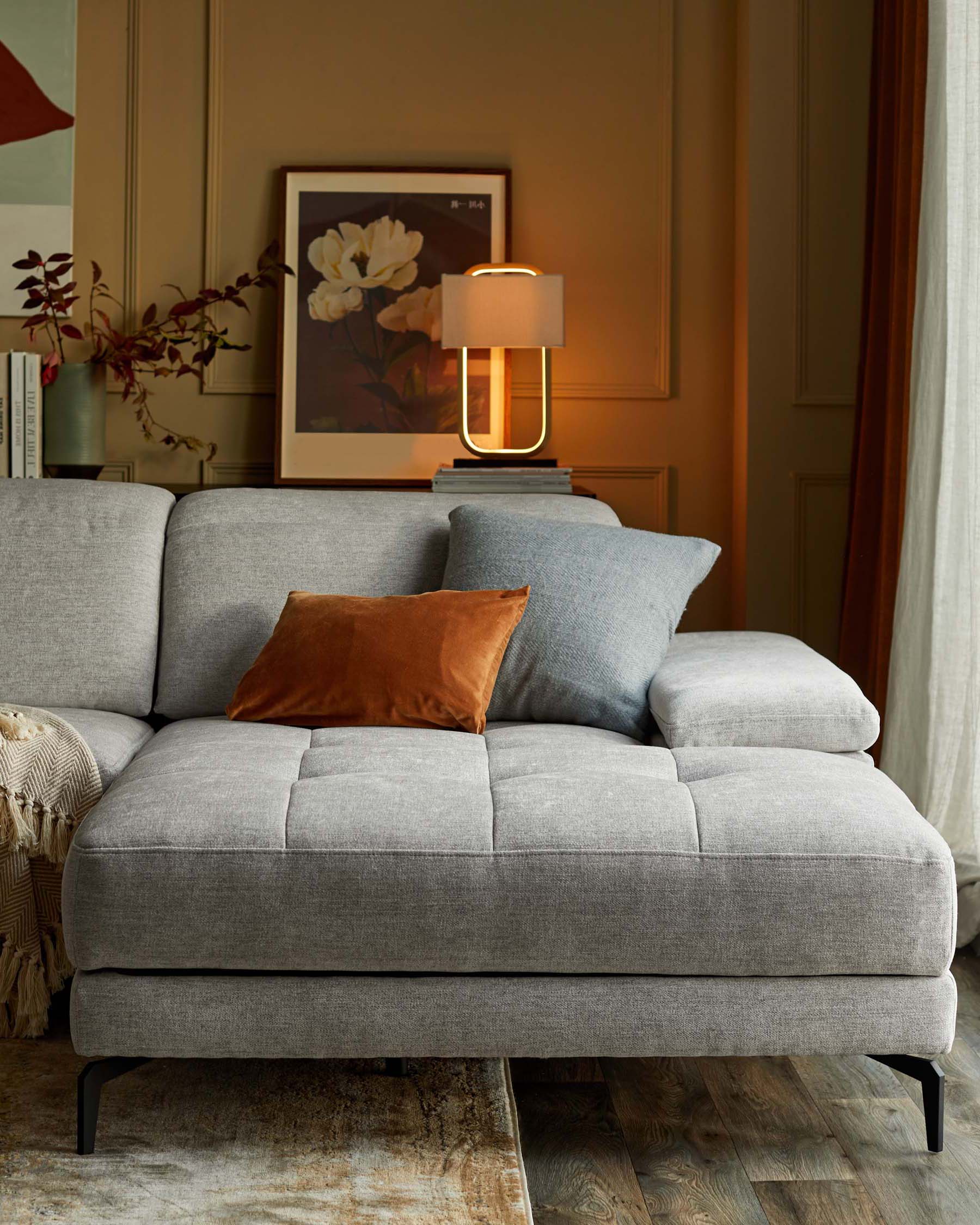 Canapé d'angle droit Donella en chenille gris clair