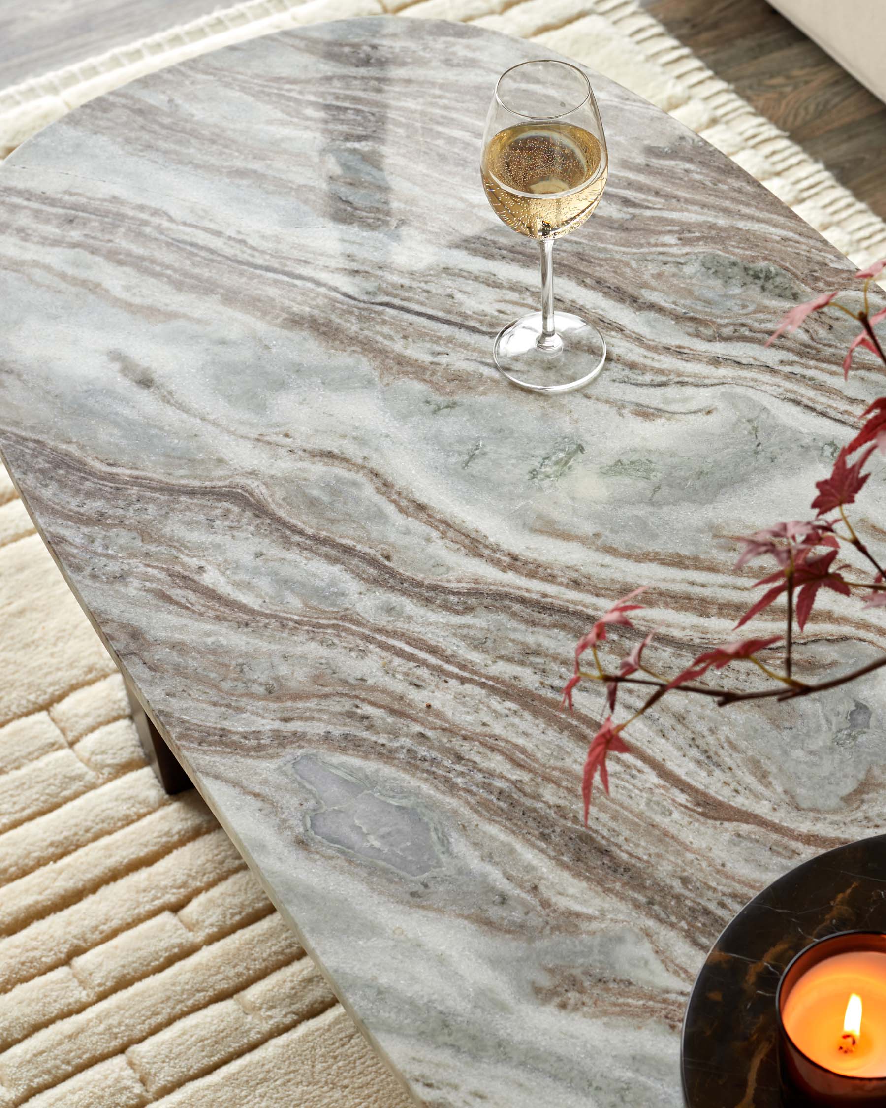 Table basse Adalynn en bois foncé, marbre de Toronto et bois de manguier