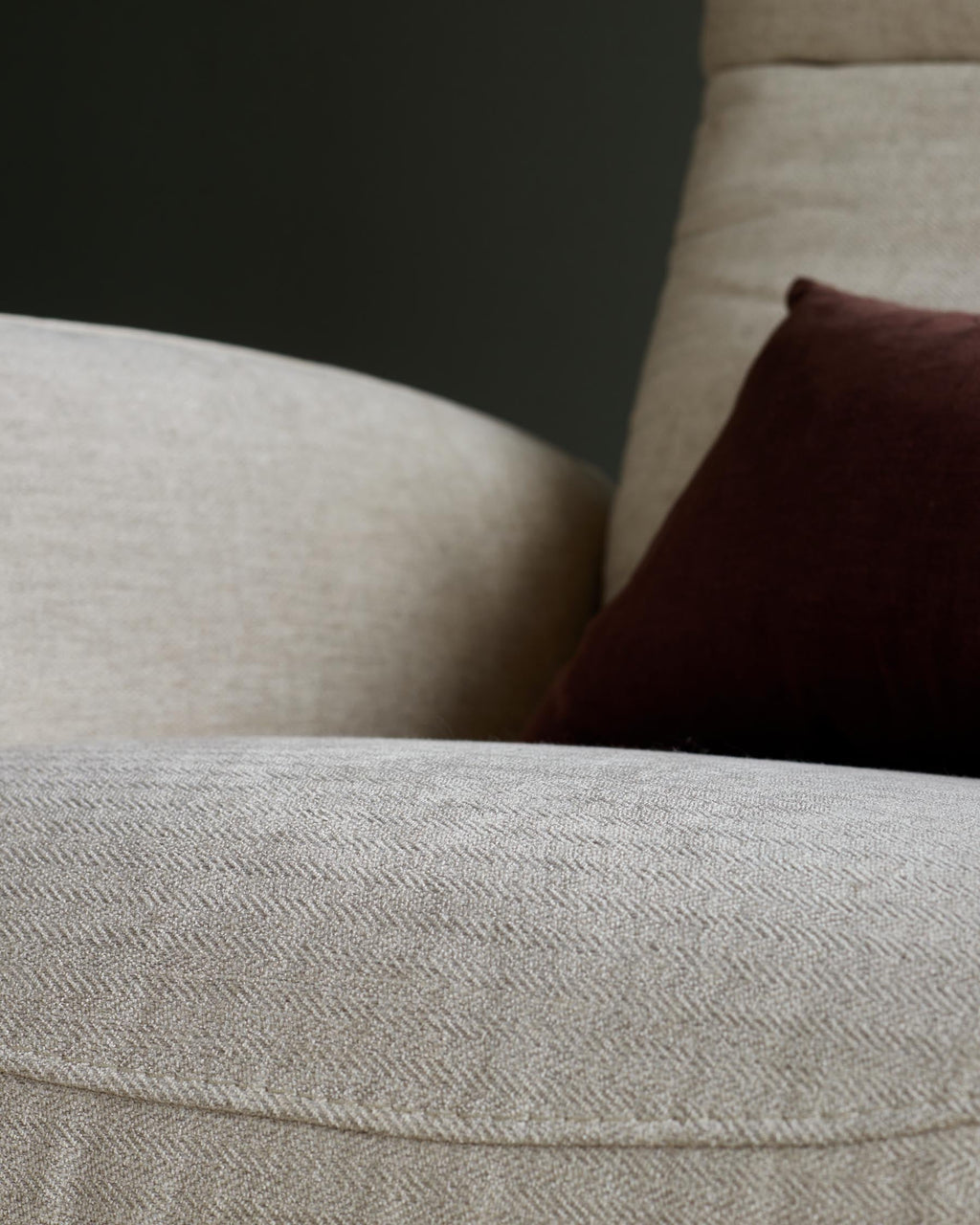 Fauteuil de massage inclinable Aiden en tissu ivoire