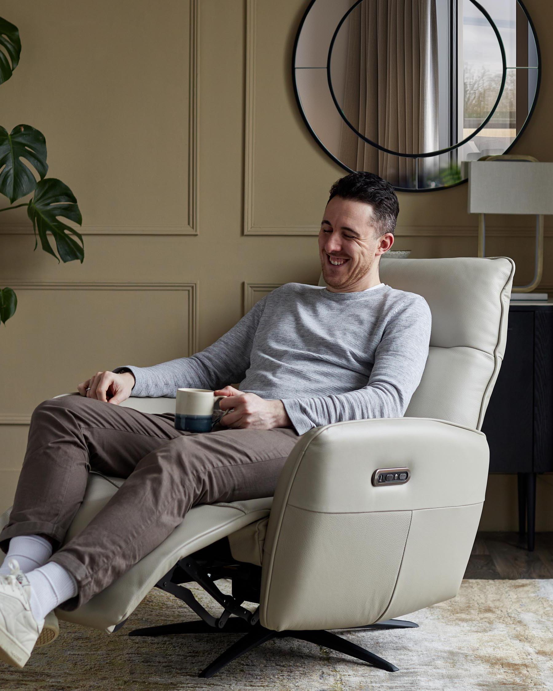 Fauteuil de massage inclinable Aiden en cuir gris naturel