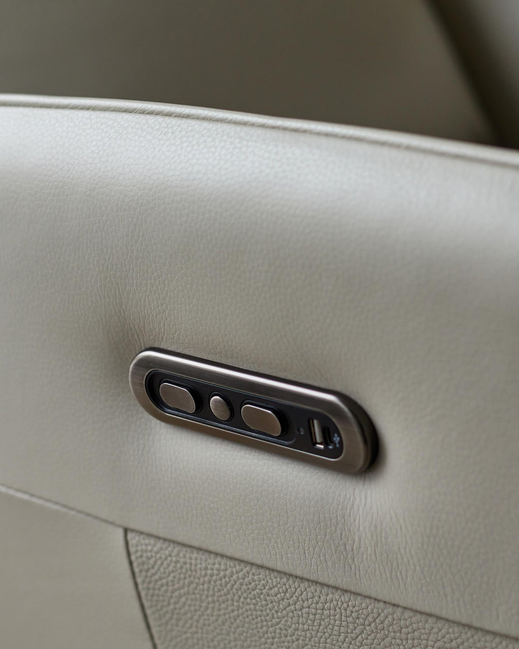 Fauteuil de massage inclinable Aiden en cuir gris naturel