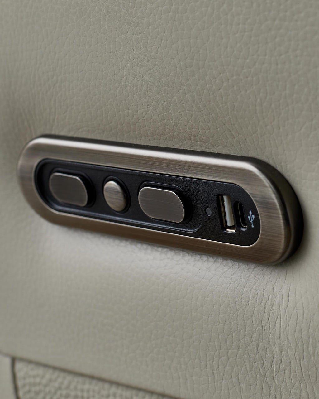 Fauteuil de massage inclinable Aiden en cuir gris naturel