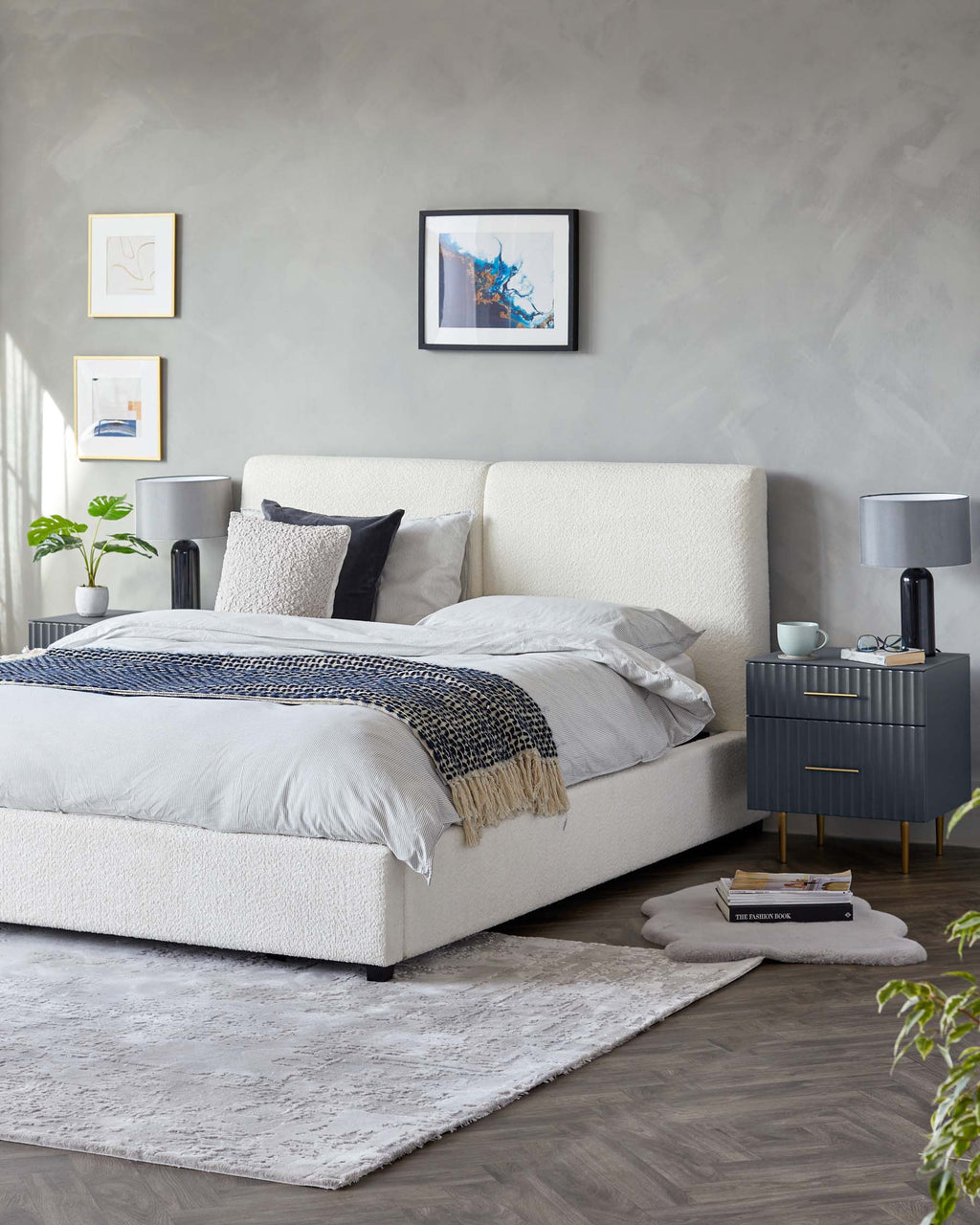 Lampe de table Louis en marbre noir avec abat-jour gris clair