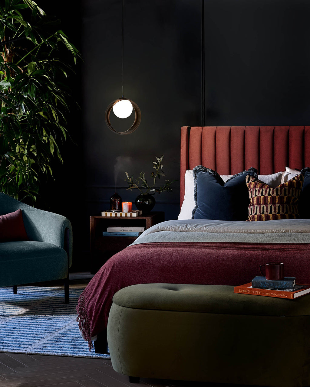 Fauteuil d'appoint Tristan en tissu bleu-gris avec bois noir