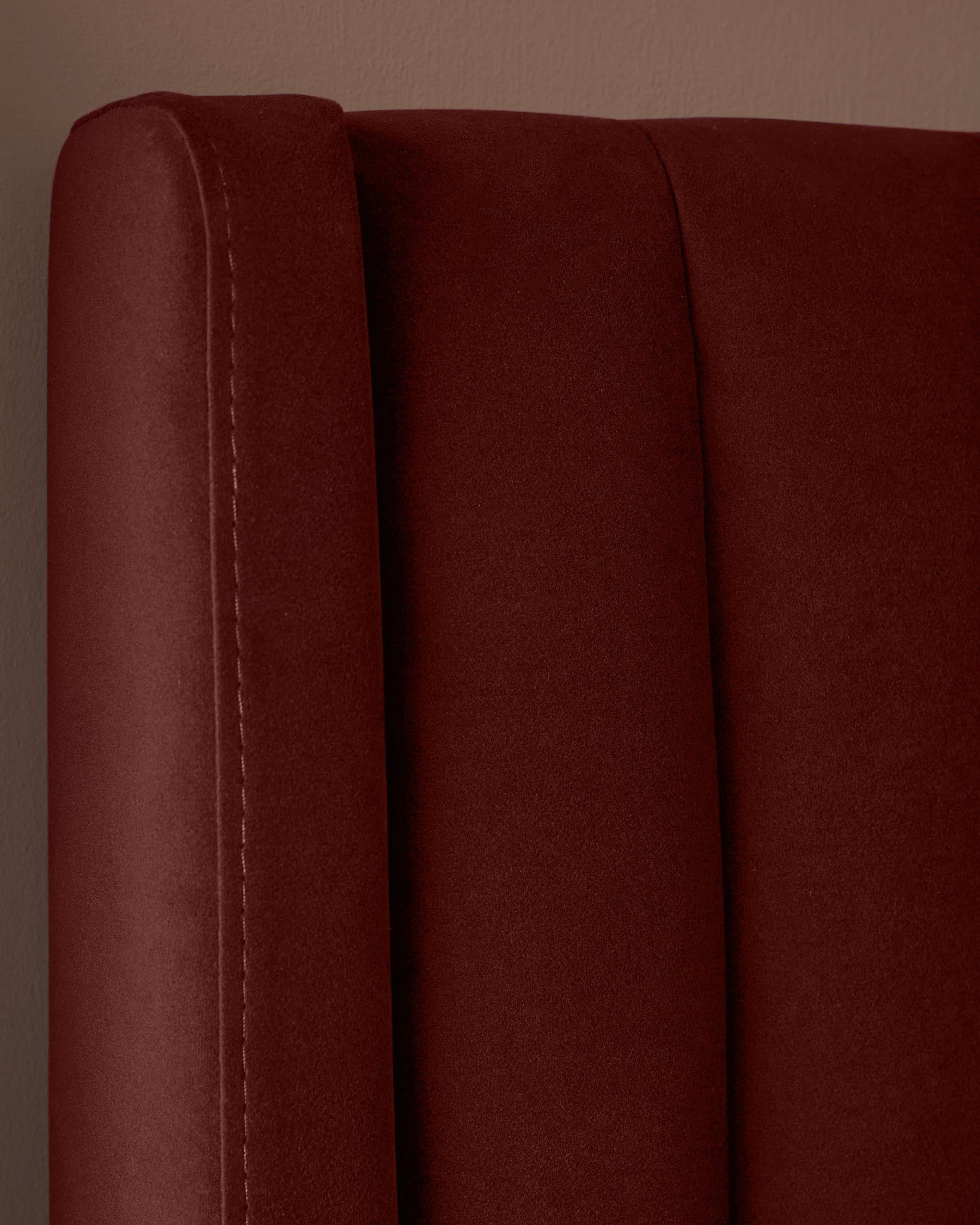 Lit coffre ottoman super king size en velours rouge caramel Amalfi