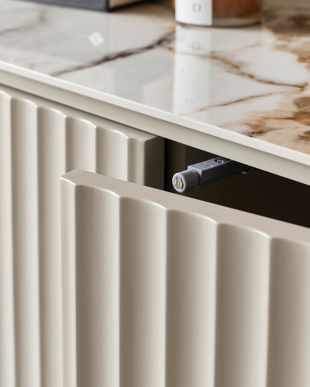 Buffet en céramique naturelle Austin