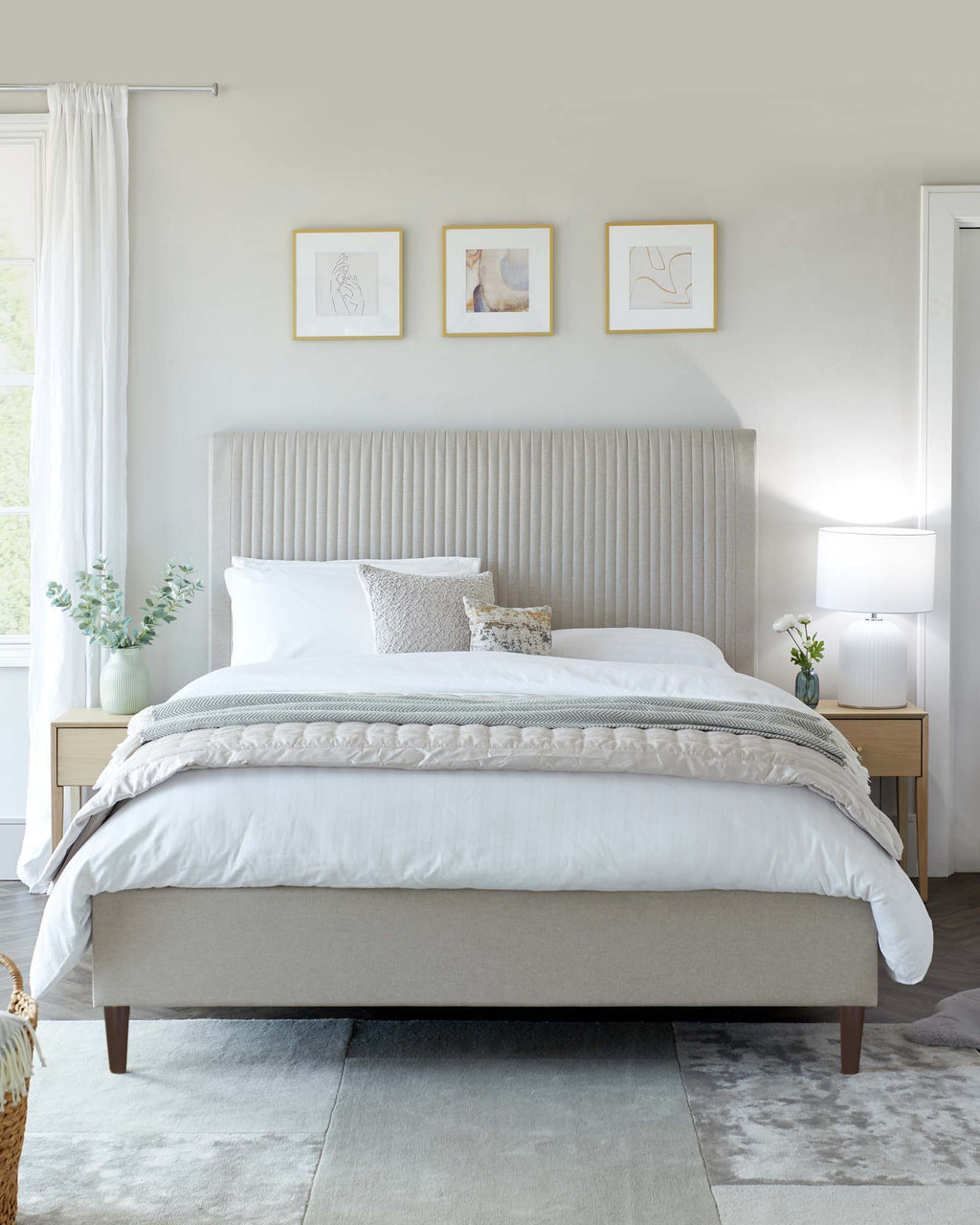 Lit coffre double en tissu crème Avery