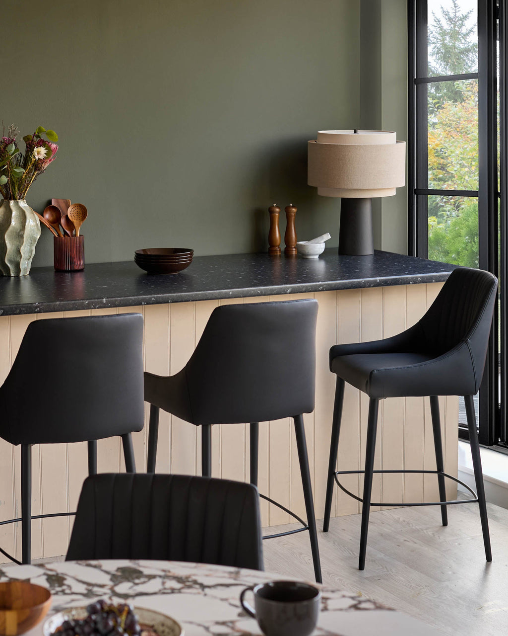 Tabouret de bar Blakely en similicuir noir