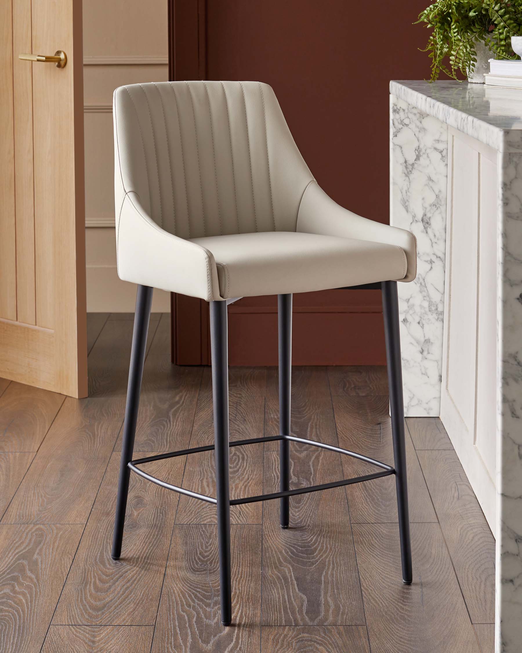 Tabouret de bar Blakely en similicuir gris clair