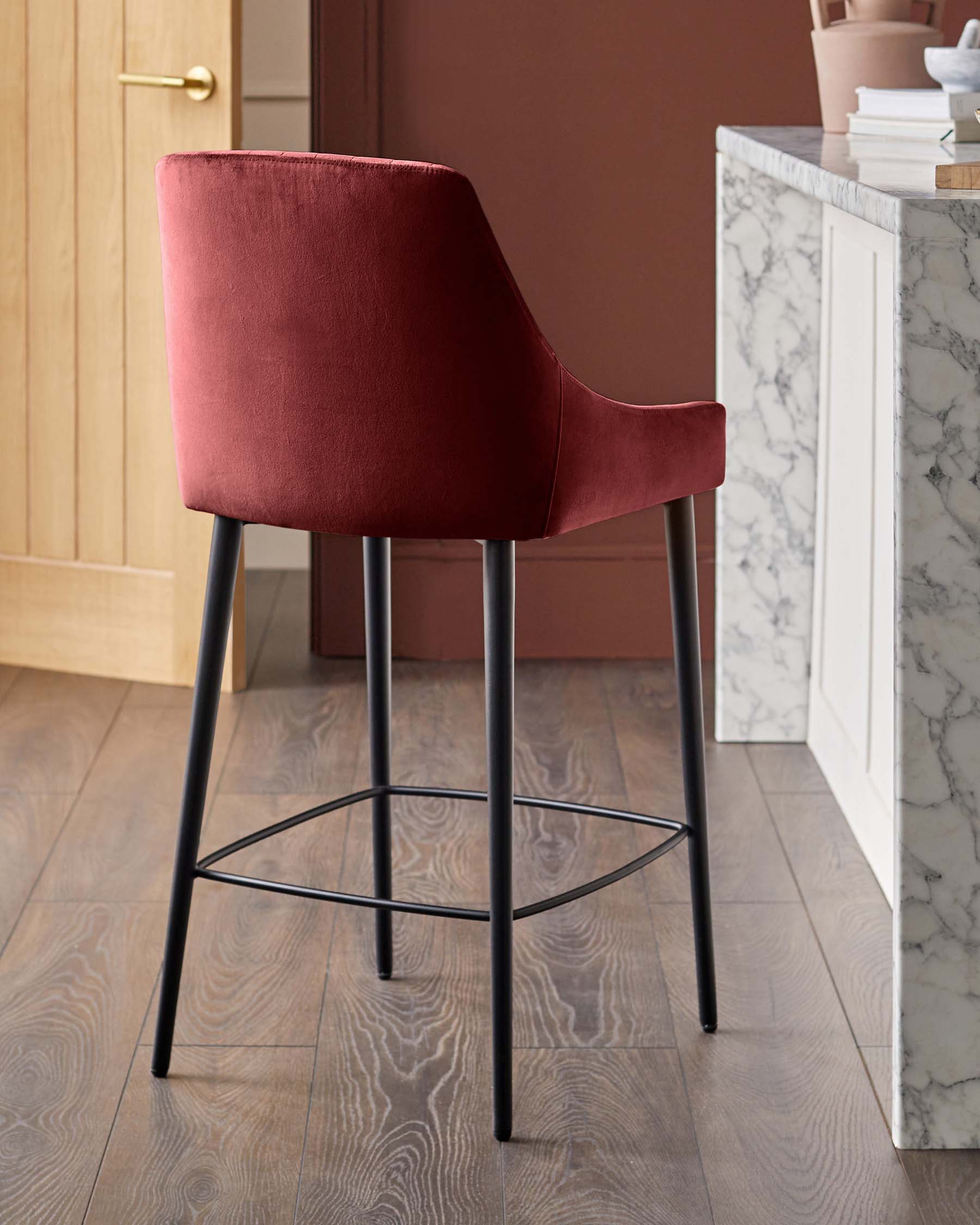 Tabouret de bar Blakely en velours rouge caramel
