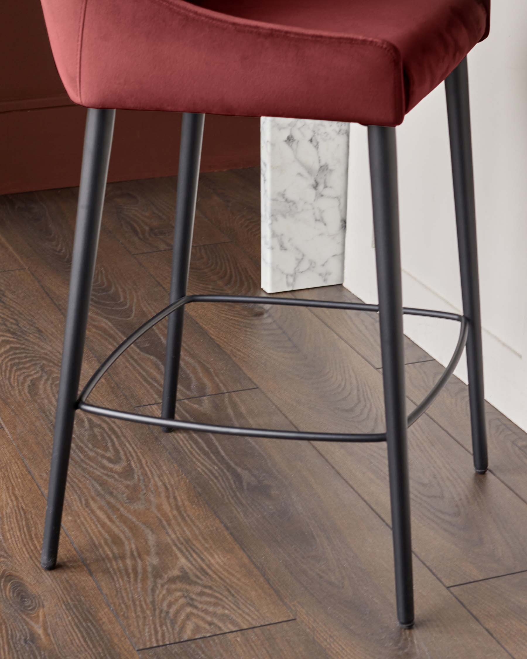 Tabouret de bar Blakely en velours rouge caramel