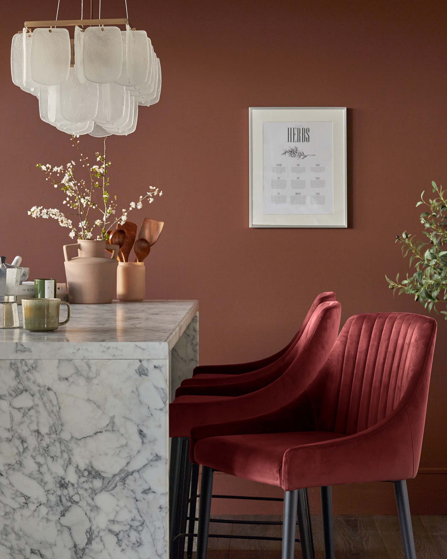 Tabouret de bar Blakely en velours rouge caramel