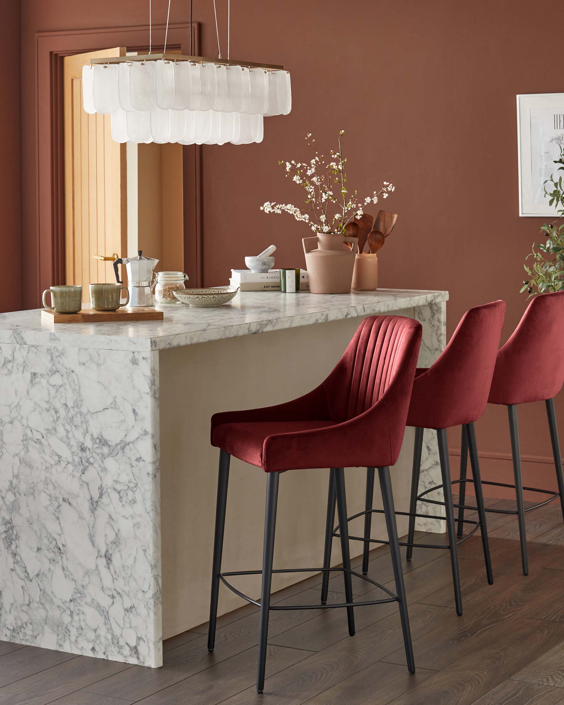 Tabouret de bar Blakely en velours rouge caramel