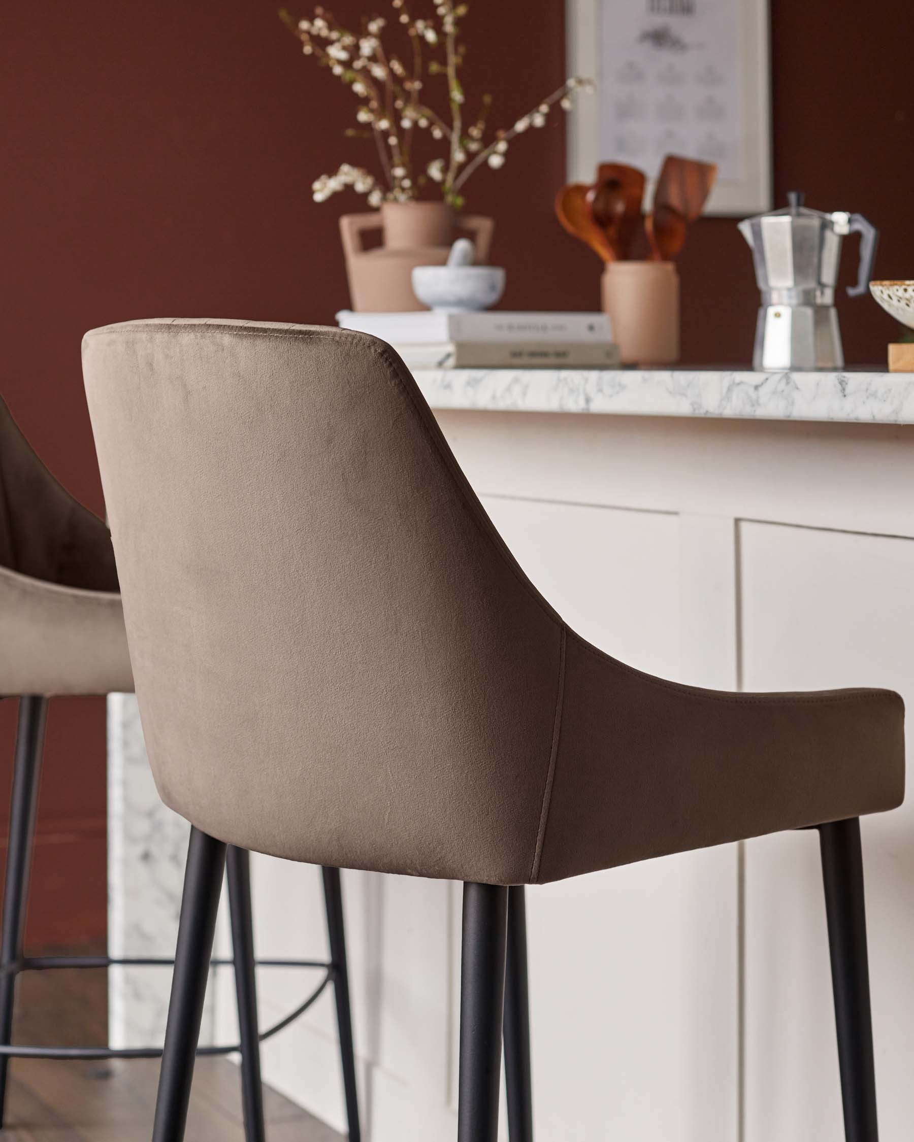Tabouret de bar Blakely en velours moka