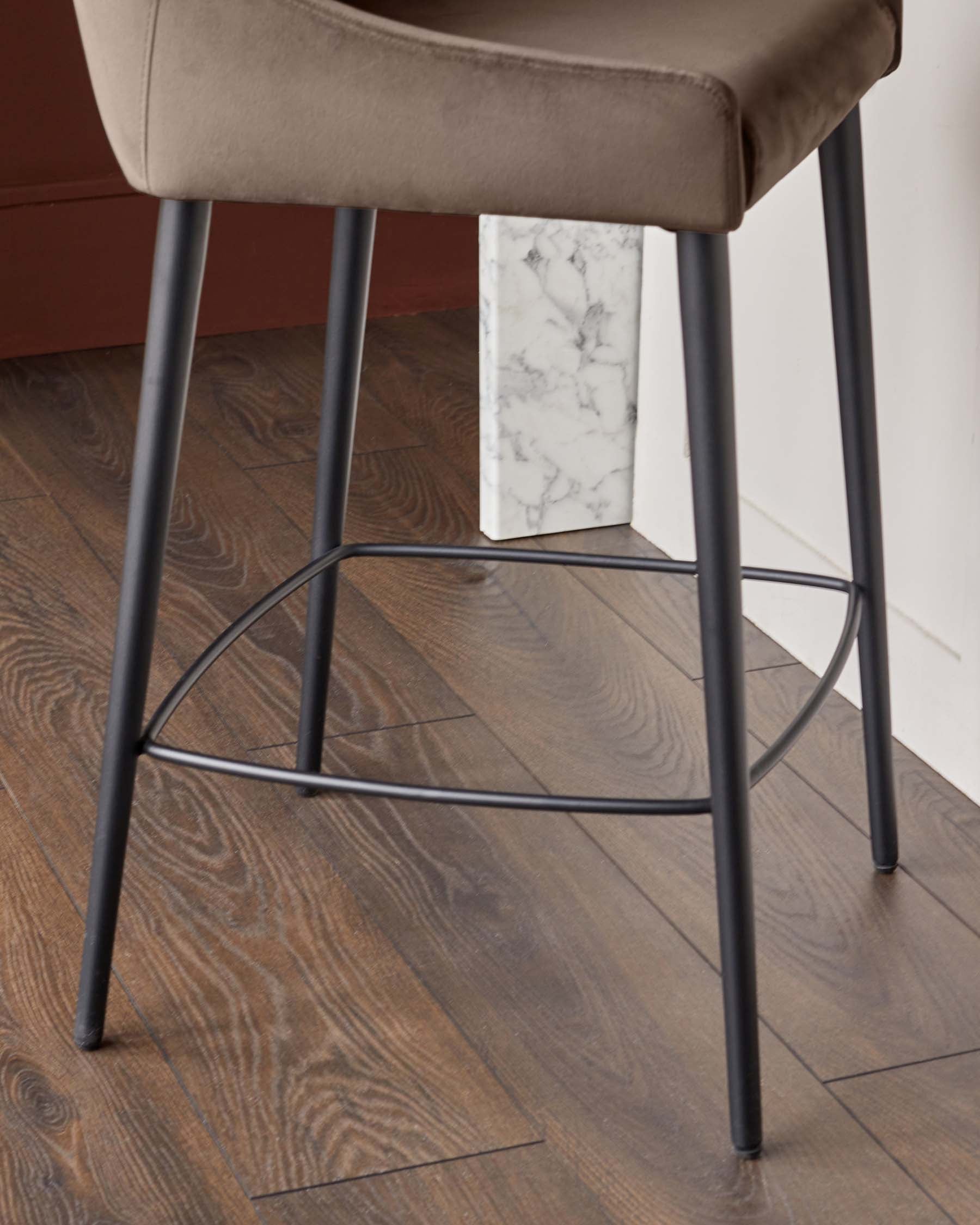 Tabouret de bar Blakely en velours moka