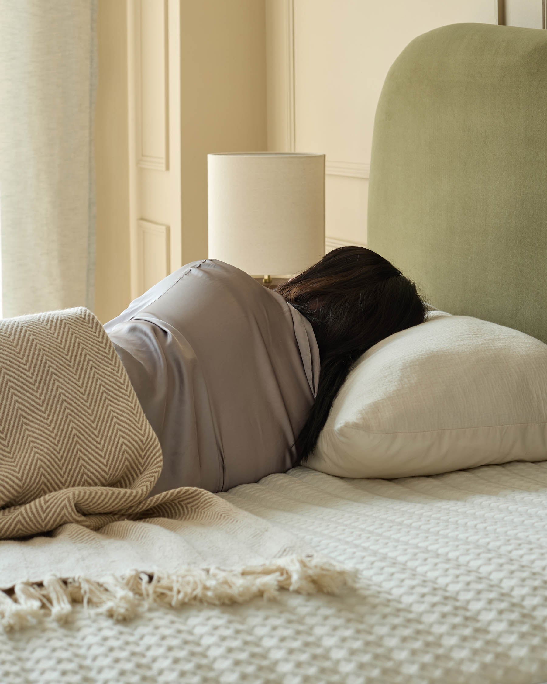 Matelas double ferme en latex à 1 500 ressorts ensachés Blissful Comfort