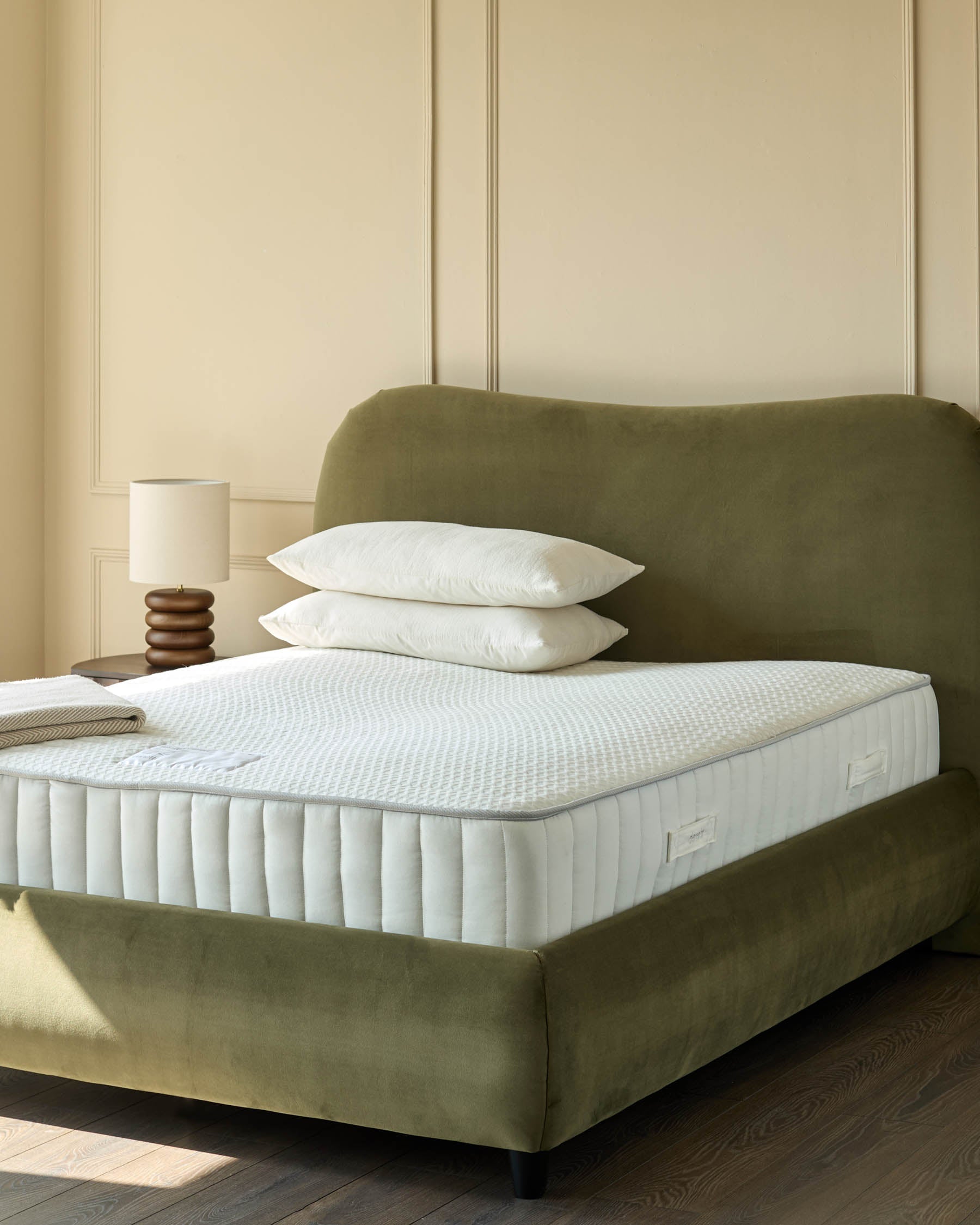 Matelas Blissful Comfort 1500 ressorts ensachés en latex ferme Super King