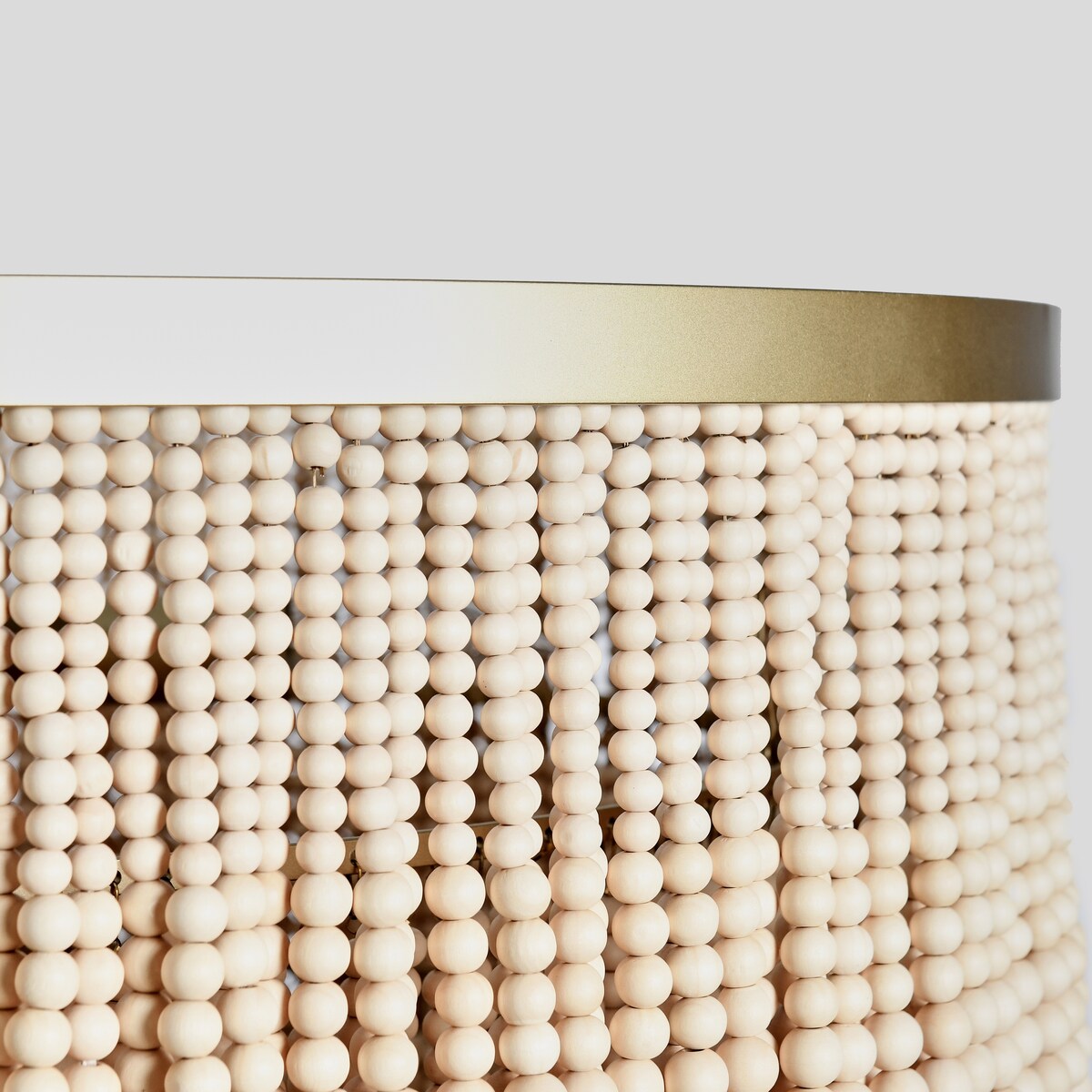 Lustre en perles naturelles Brittany par Kosas Home