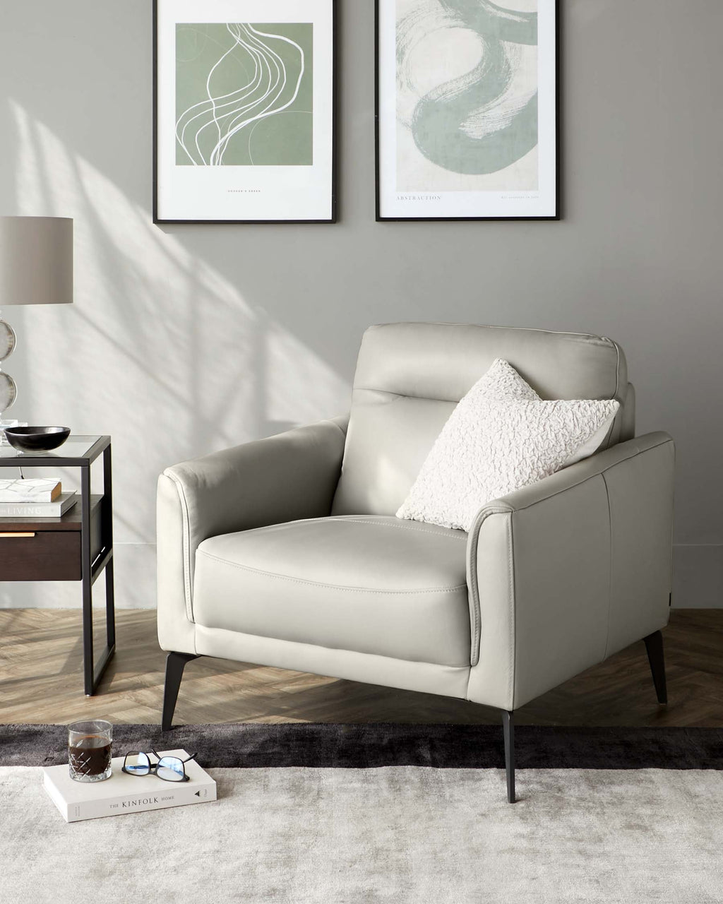 Fauteuil en cuir gris clair Brooks