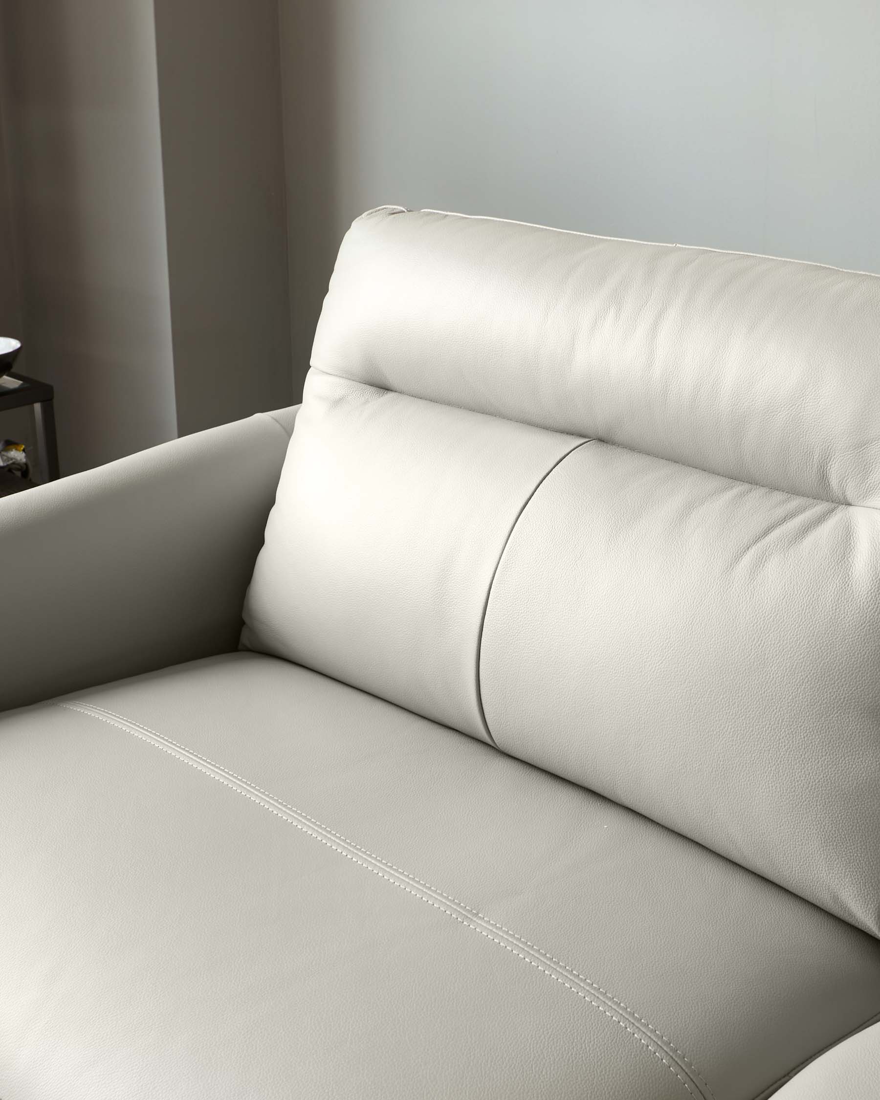 Canapé 3 places Brooks en cuir gris clair