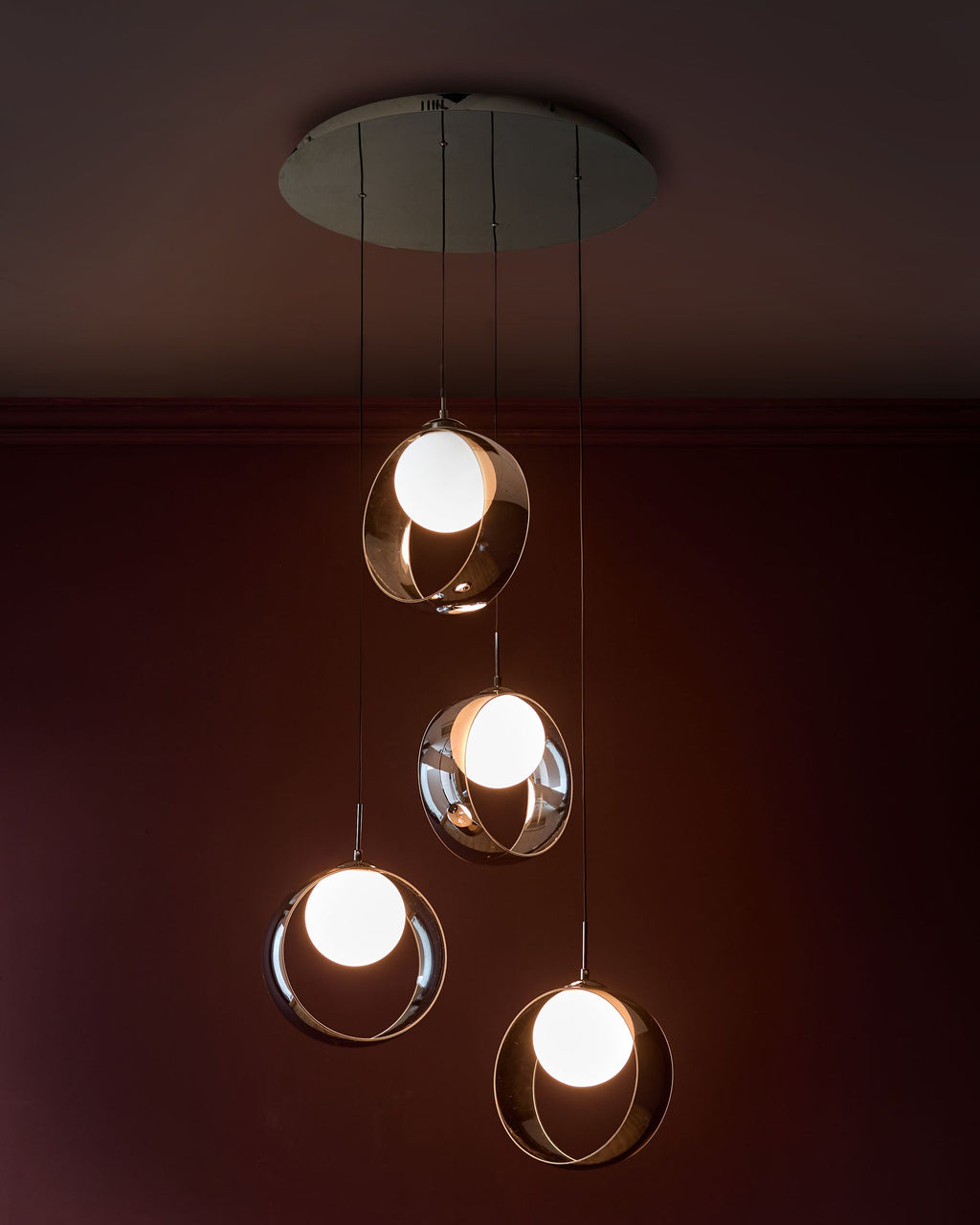 Suspension réglable Chloé en verre chromé argenté avec LED et 4 gouttes