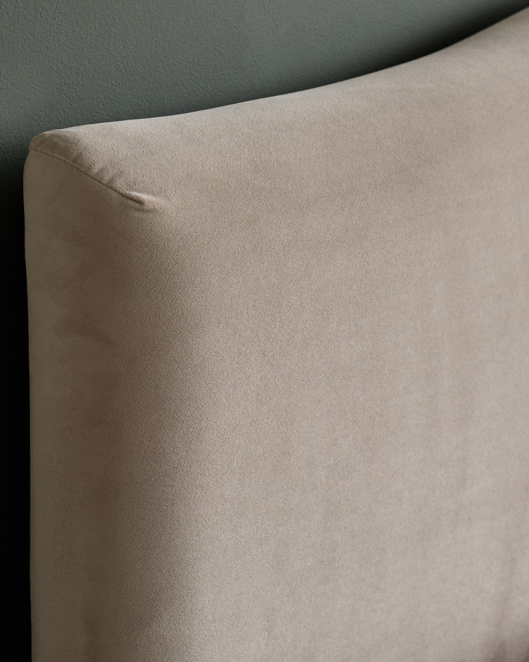 Lit coffre coffre Clark Champagne Velvet King Size