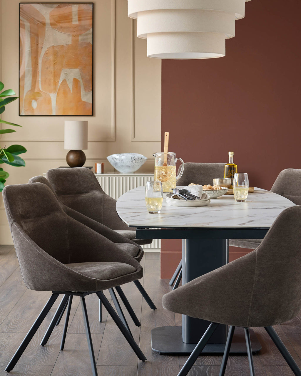 Chaise de salle à manger pivotante Cleo en tissu moka