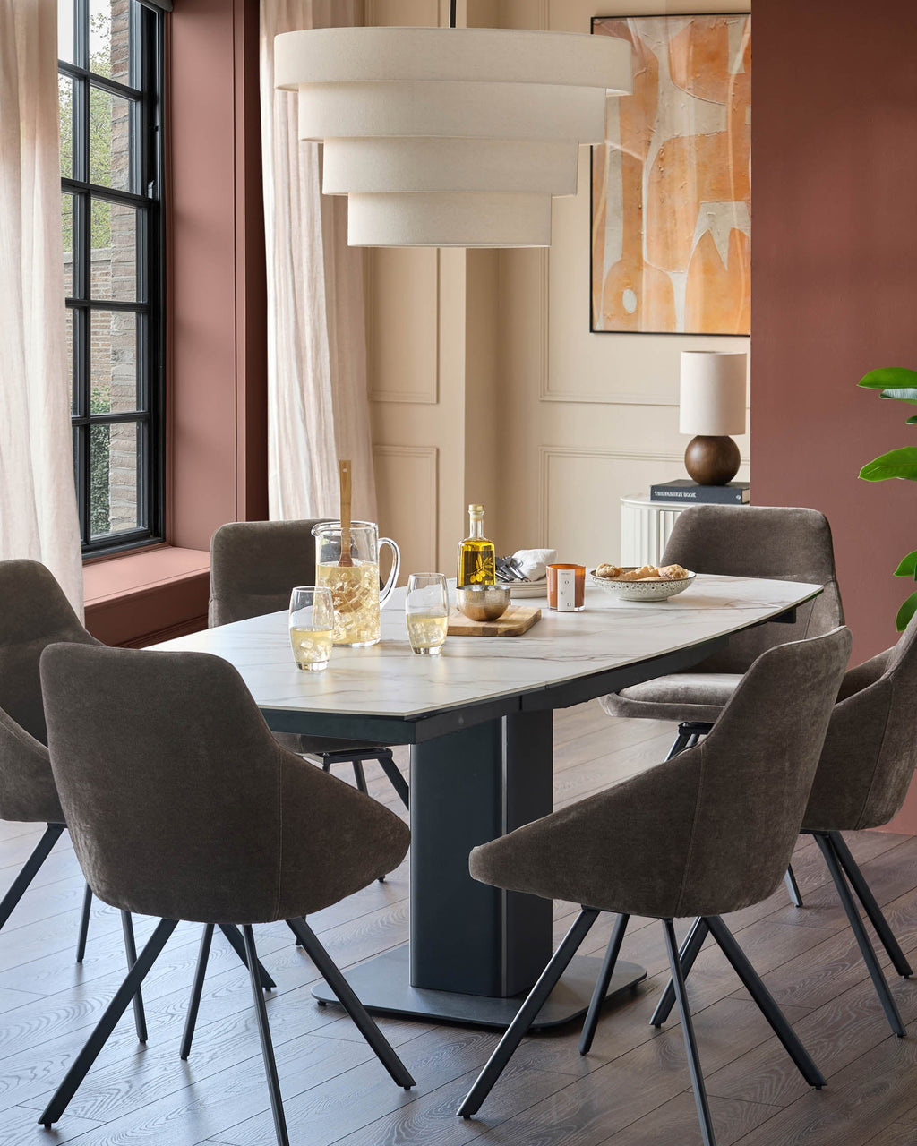 Chaise de salle à manger pivotante Cleo en tissu moka