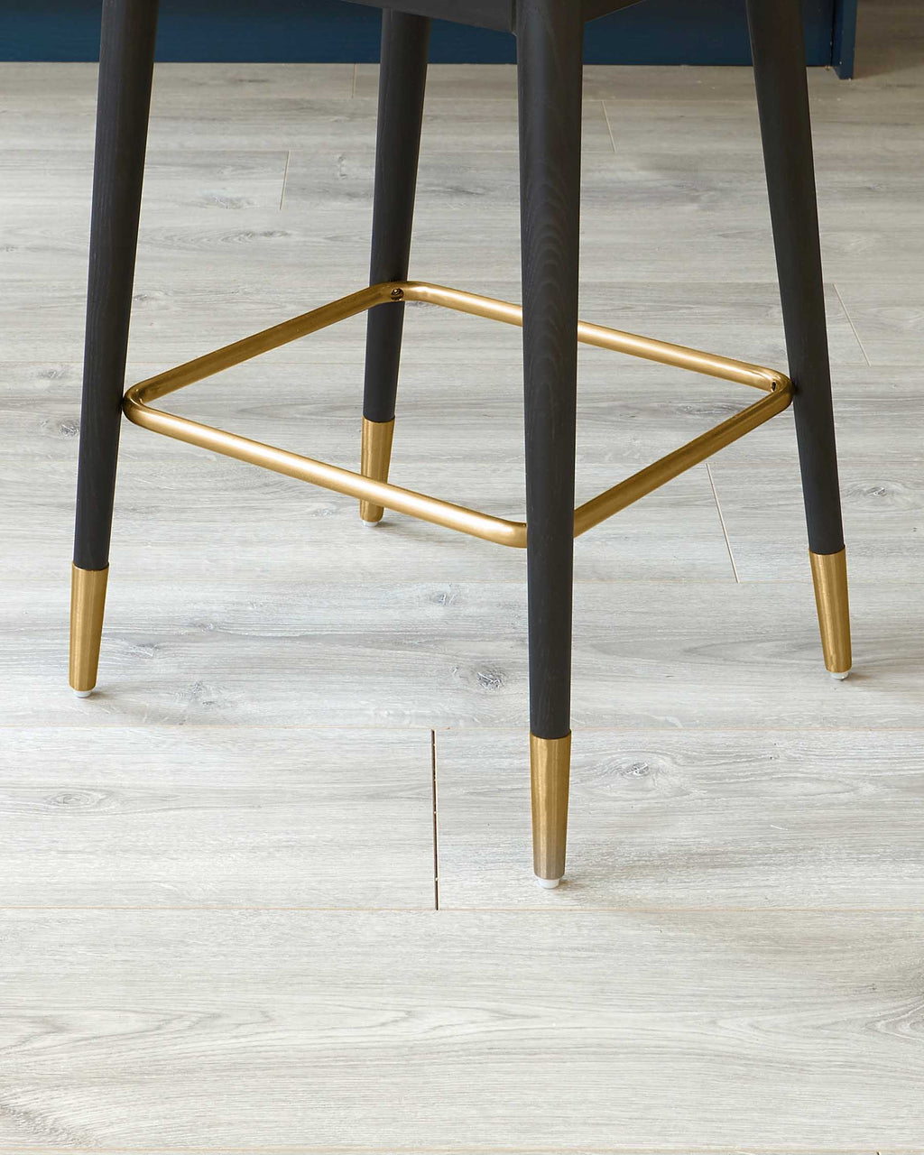 Tabouret de bar Clover en velours gris foncé