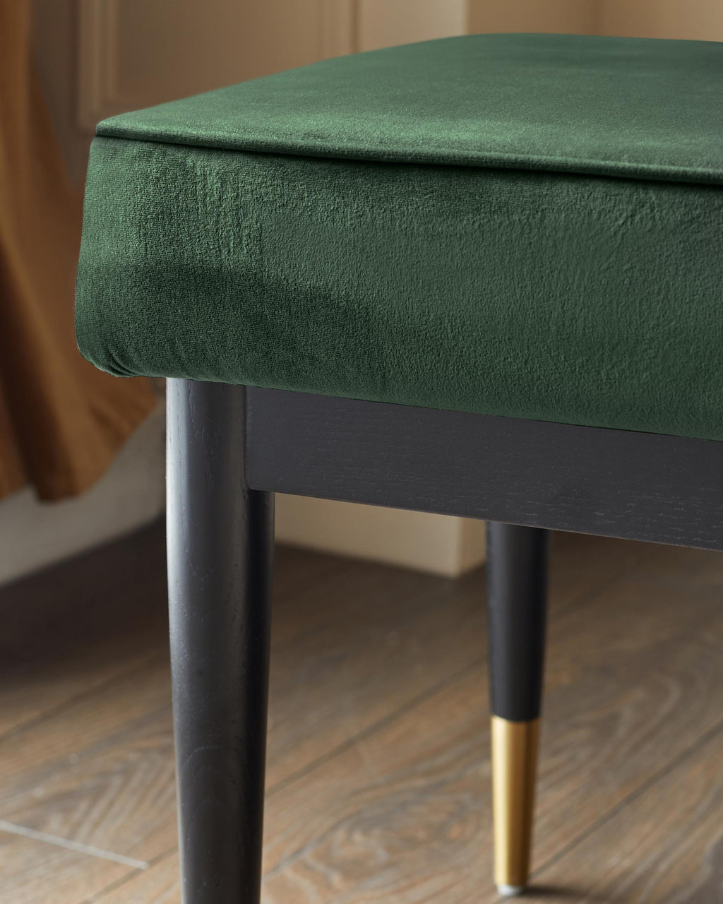 Banc Clover en velours vert foncé sans dossier