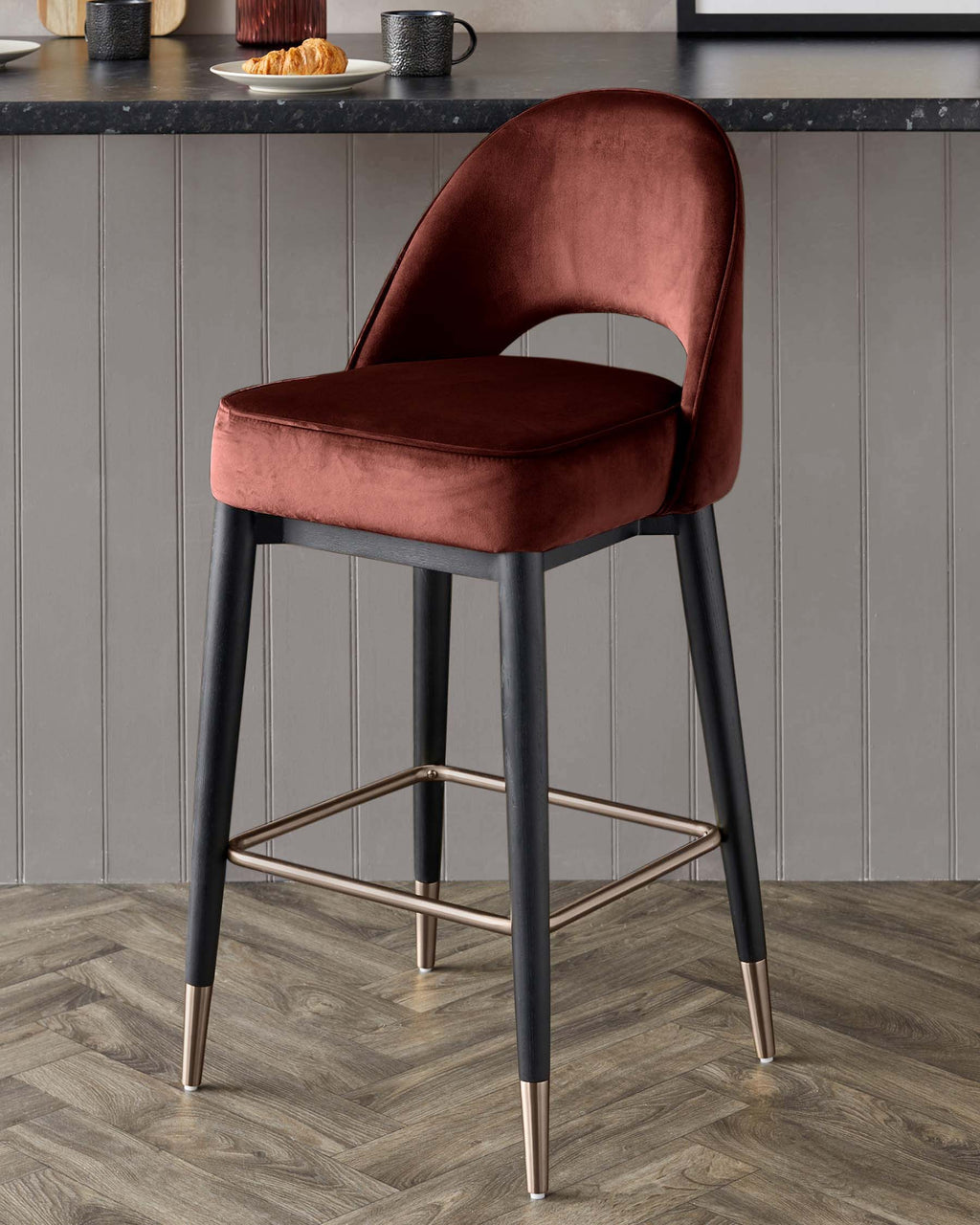 Tabouret de bar en velours rouge caramel Clover