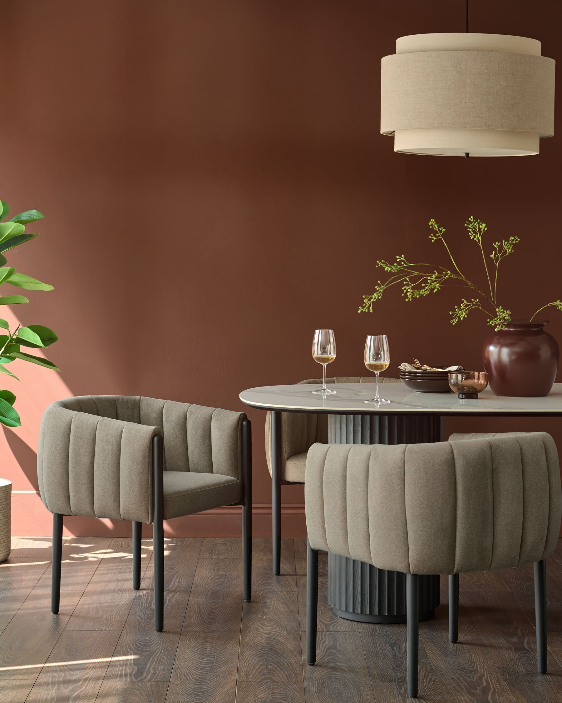 Chaise de salle à manger en tissu moka Cole