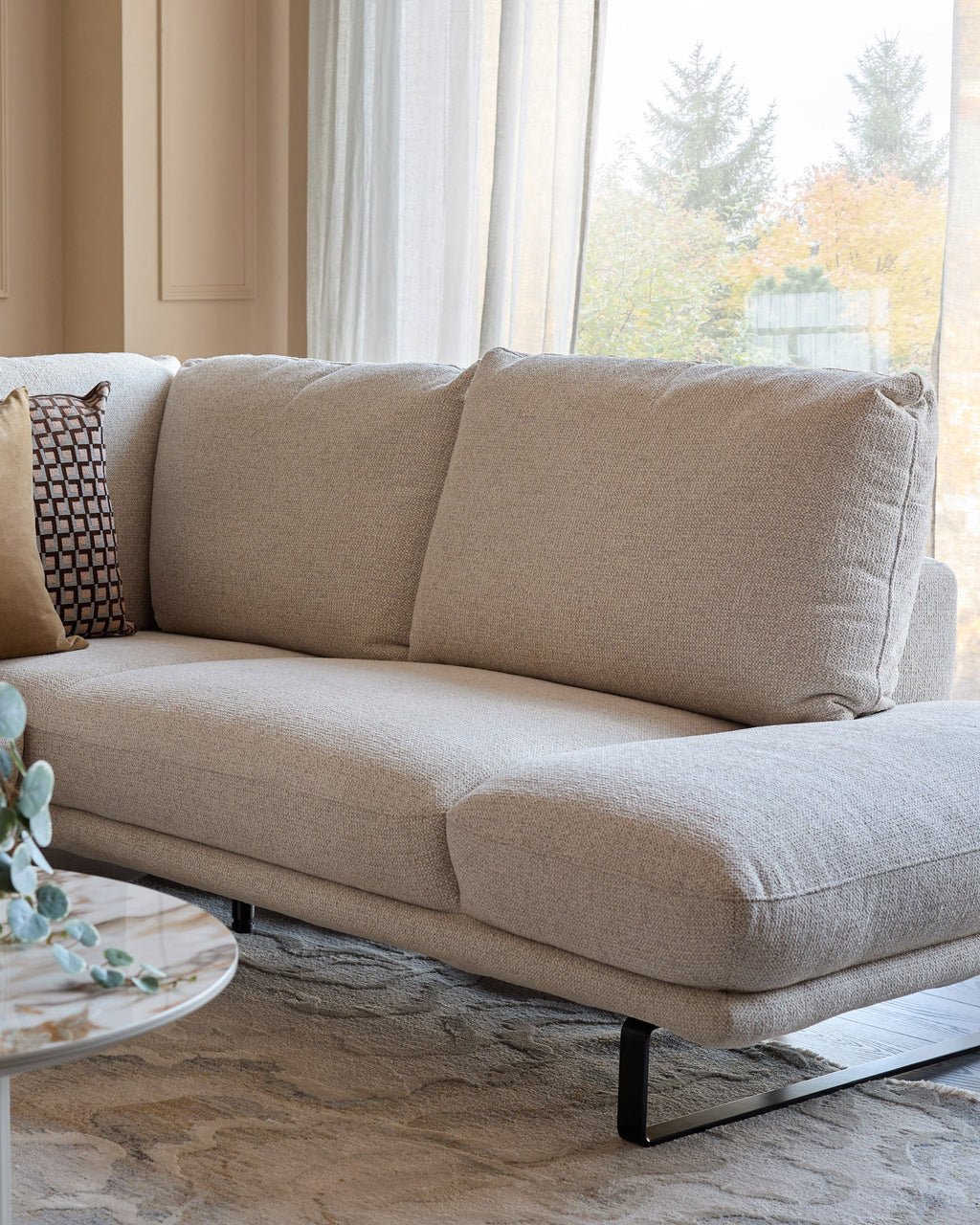 Canapé d'angle droit Colette en tissu naturel