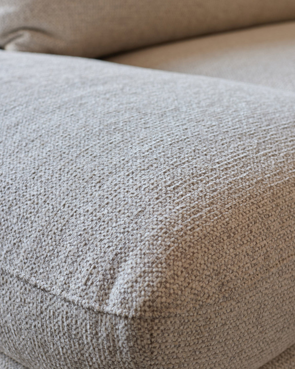 Canapé d'angle droit Colette en tissu naturel