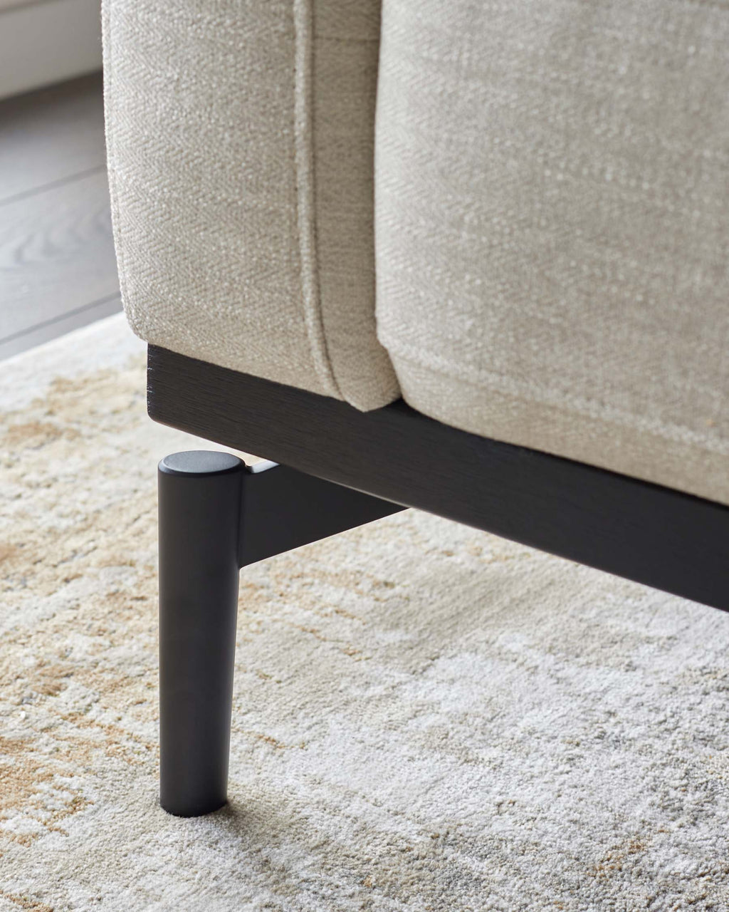 Canapé 2 places Colton en chenille ivoire