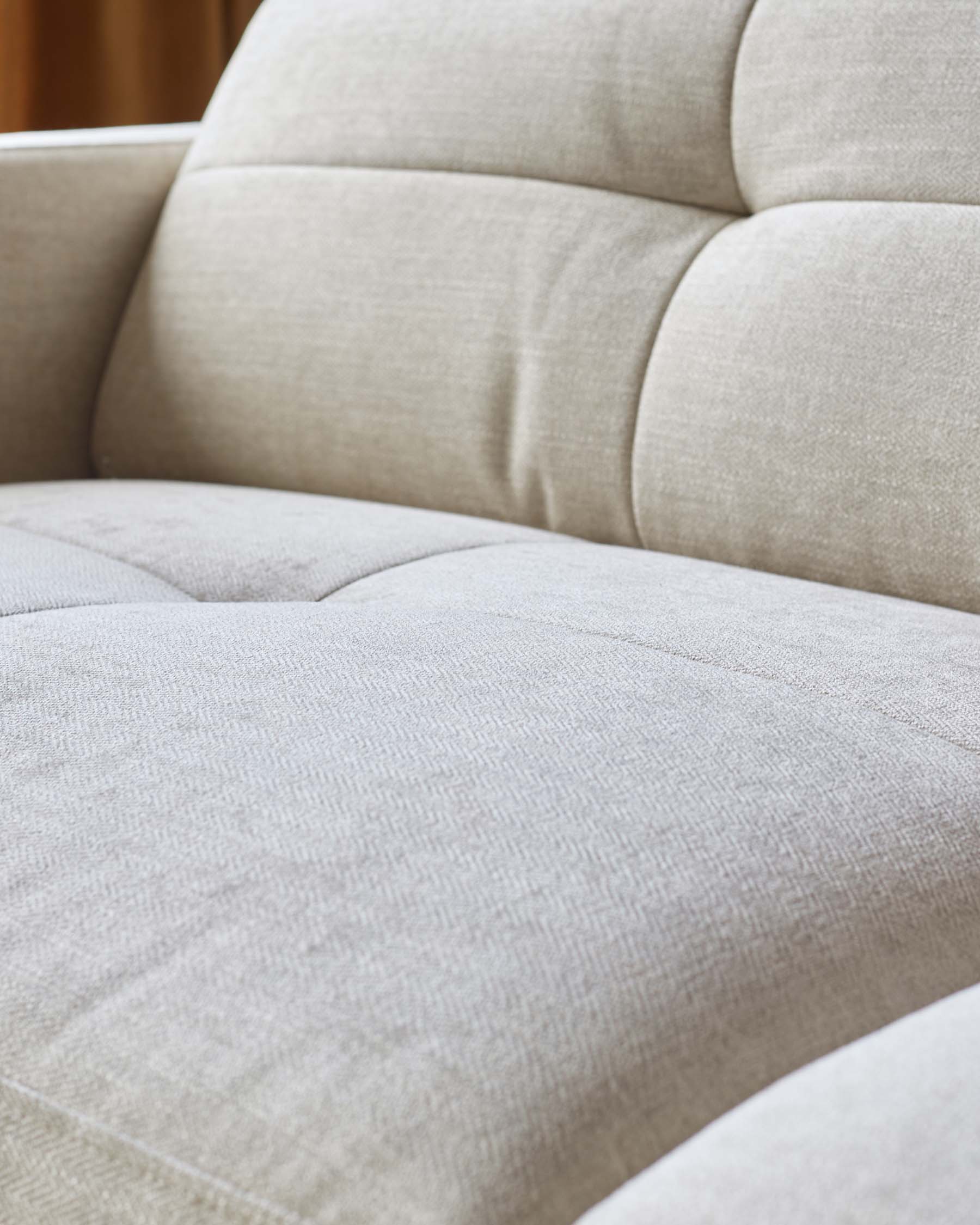 Canapé 2 places Colton en chenille ivoire