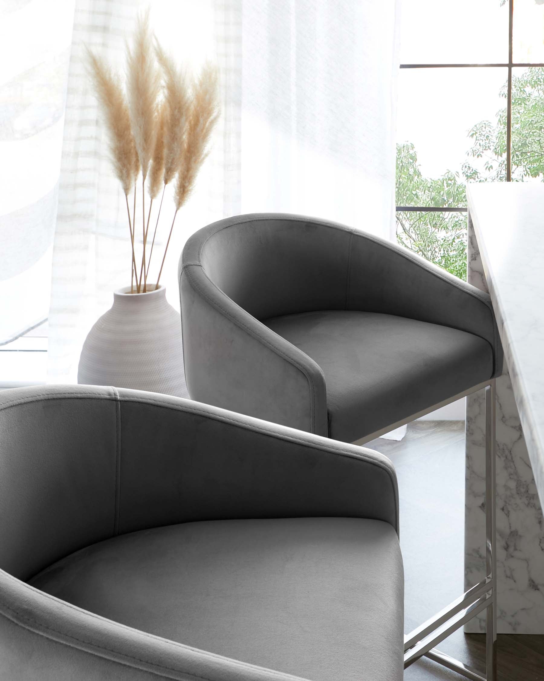 Tabouret de bar Dakota en velours gris foncé et acier inoxydable