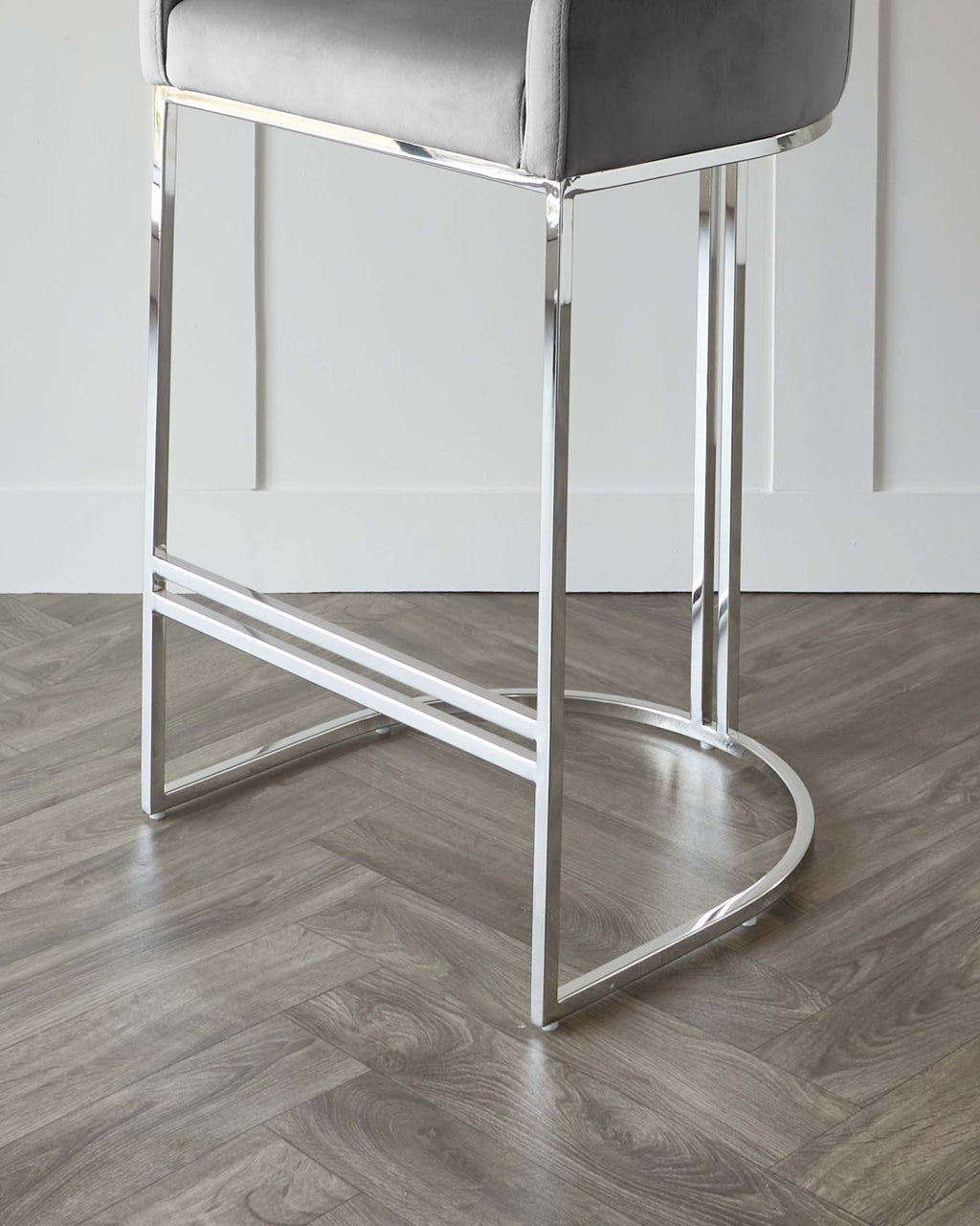 Tabouret de bar Dakota en velours gris foncé et acier inoxydable