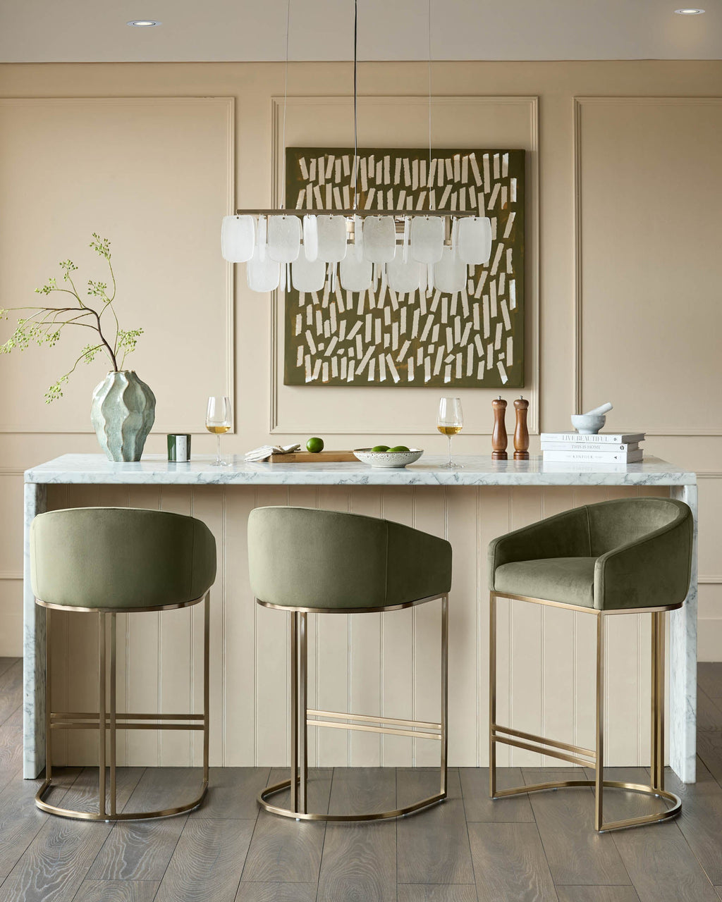 Tabouret de bar Dakota en velours vert olive