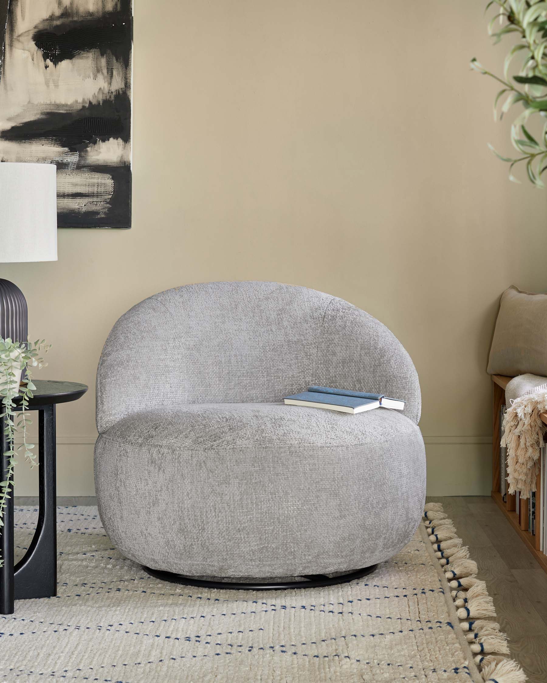 Fauteuil pivotant Daphne en tissu gris clair