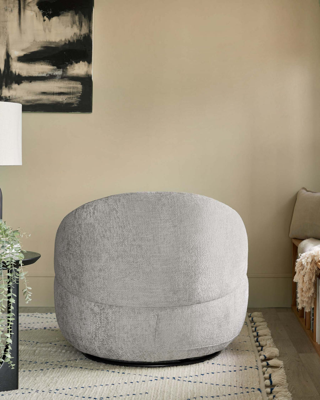 Fauteuil pivotant Daphne en tissu gris clair