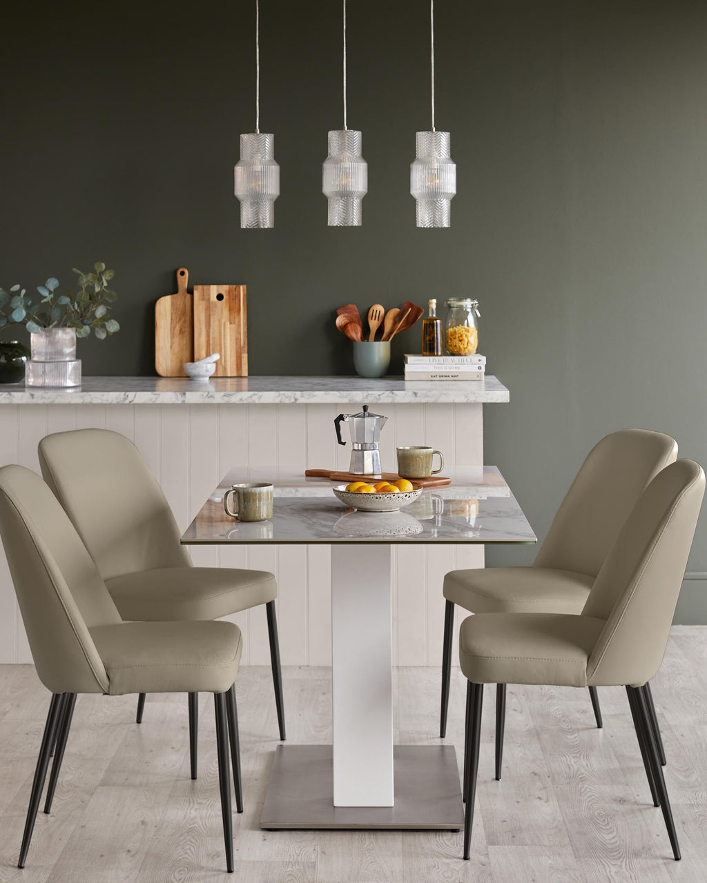 Chaise de salle à manger Deco en cuir naturel