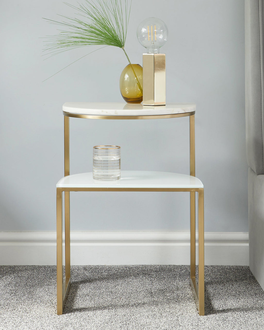 Table d'appoint en marbre blanc Demi