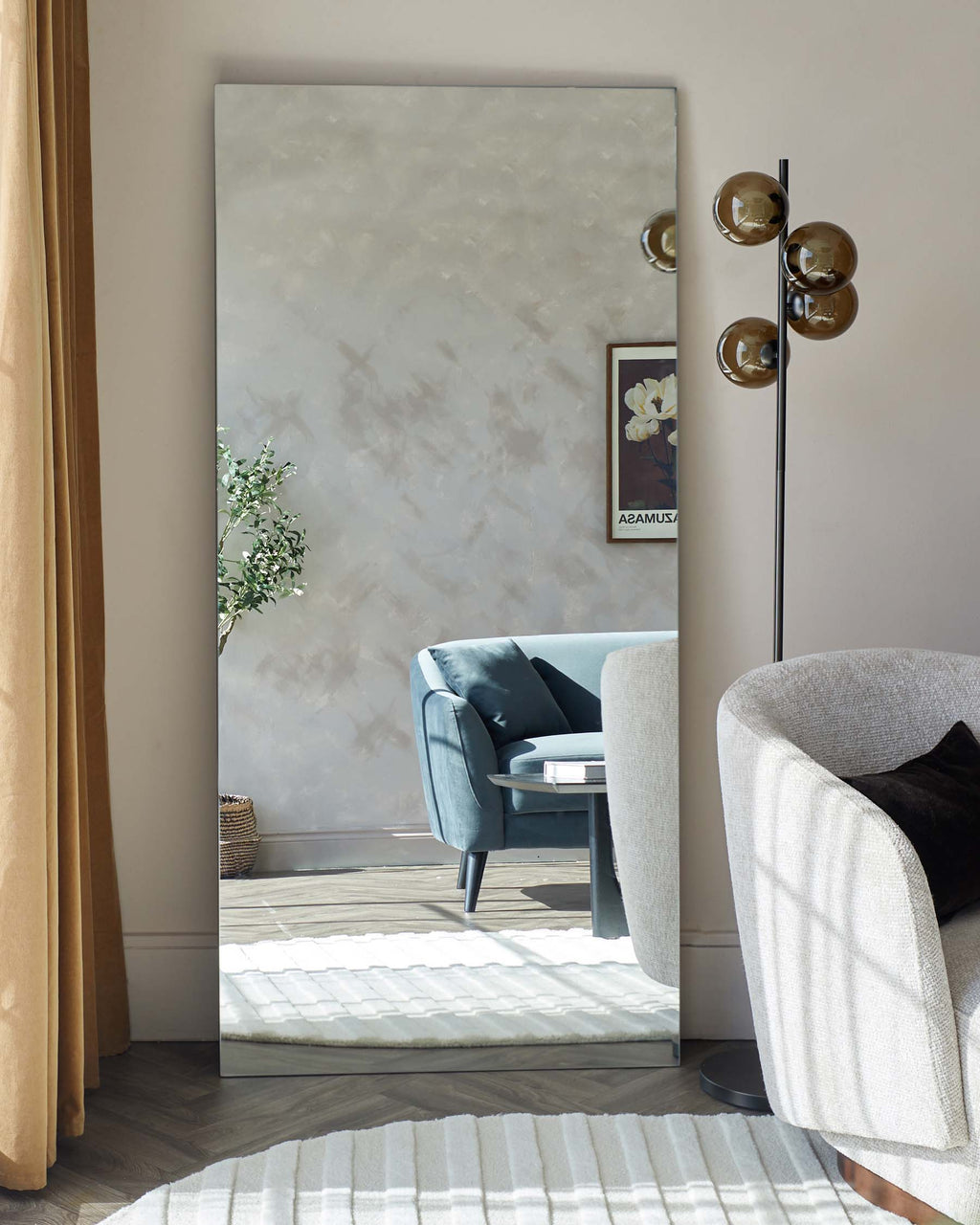 Miroir sur pied Devin grand format, noir