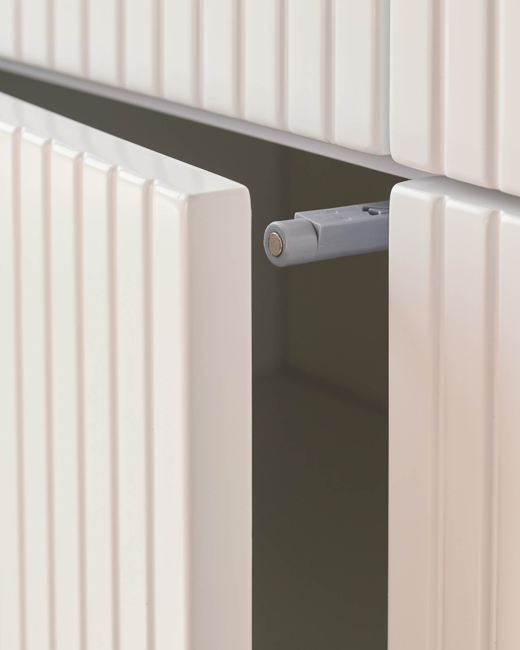 Buffet Edie en céramique naturelle grand format