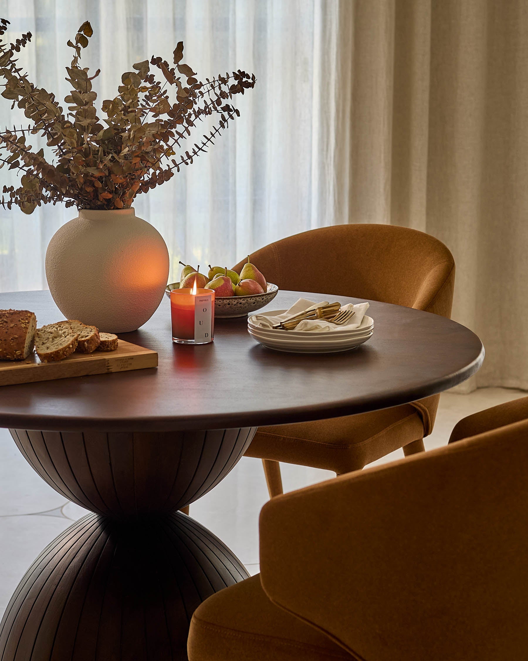 Chaise de salle à manger Ethan en tissu caramel