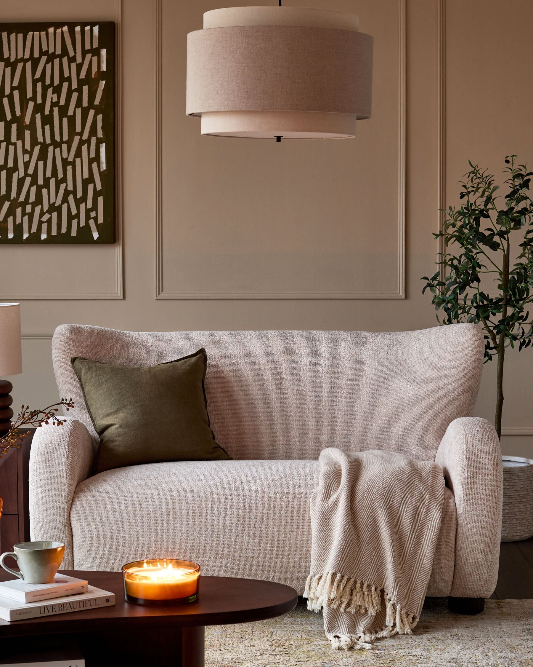 Canapé 2 places Evelyn en tissu naturel à grosses mailles